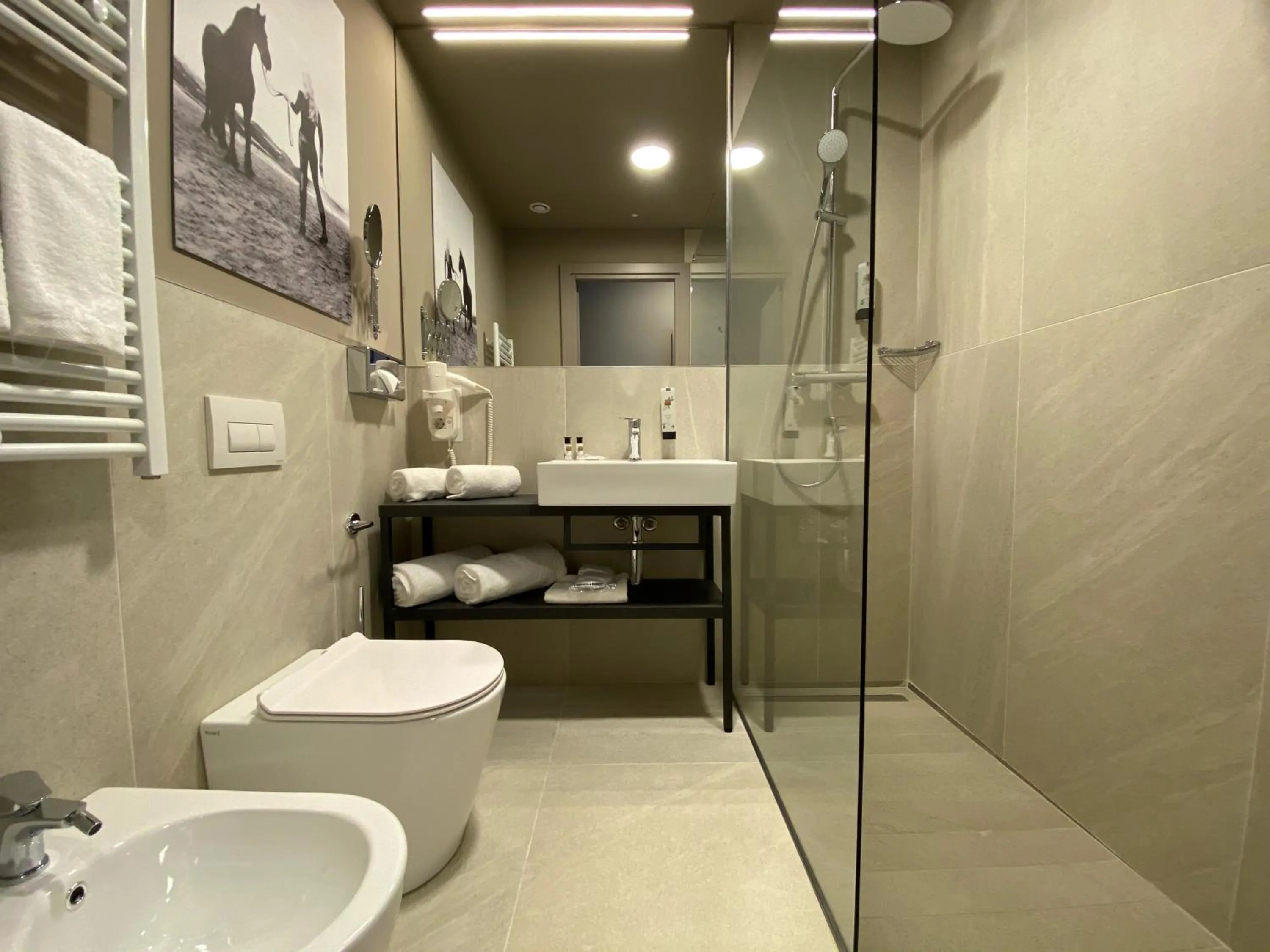 Bathroom in Amedia Hotel Milan, Trademark Collection by Wyndham