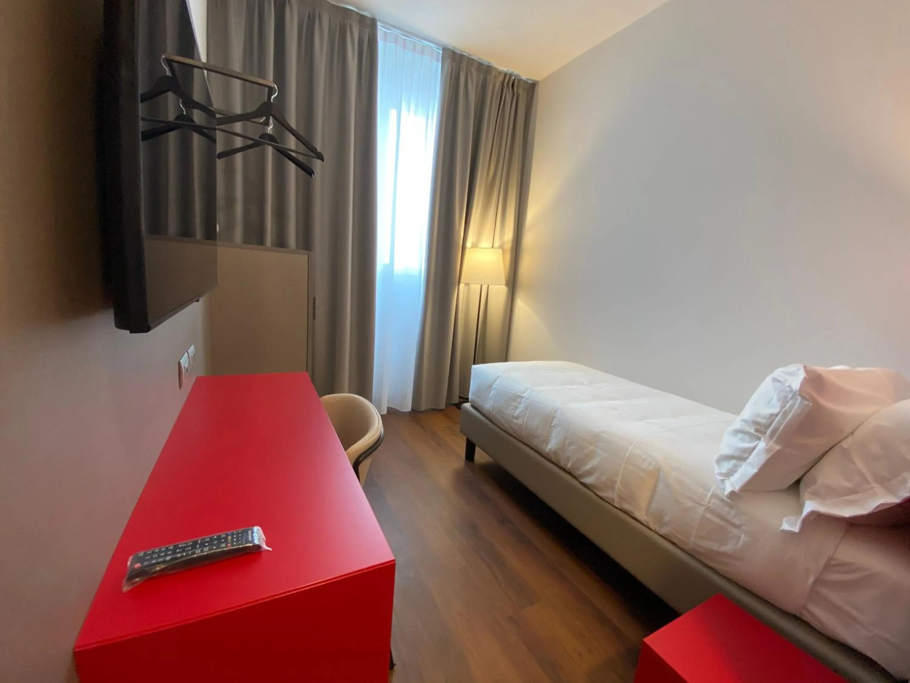 Bedroom, Bed in Amedia Hotel Milan, Trademark Collection by Wyndham