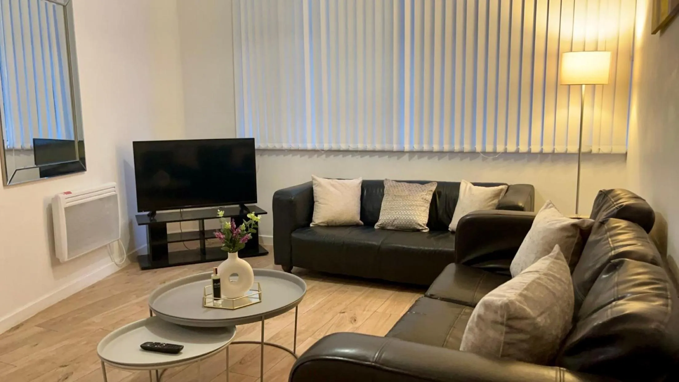 Alexander Apartments Powdene House