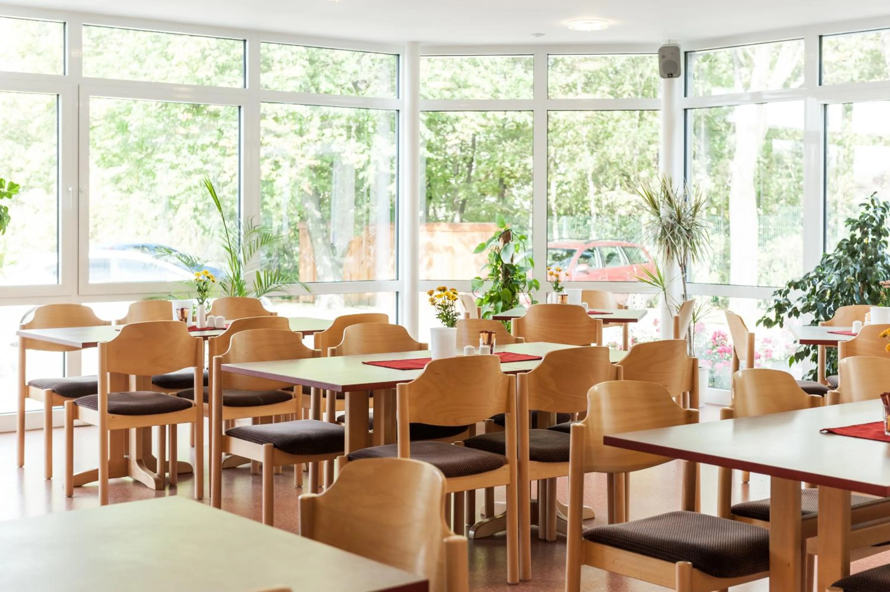 Restaurant/places to eat in Sportpension Dresden