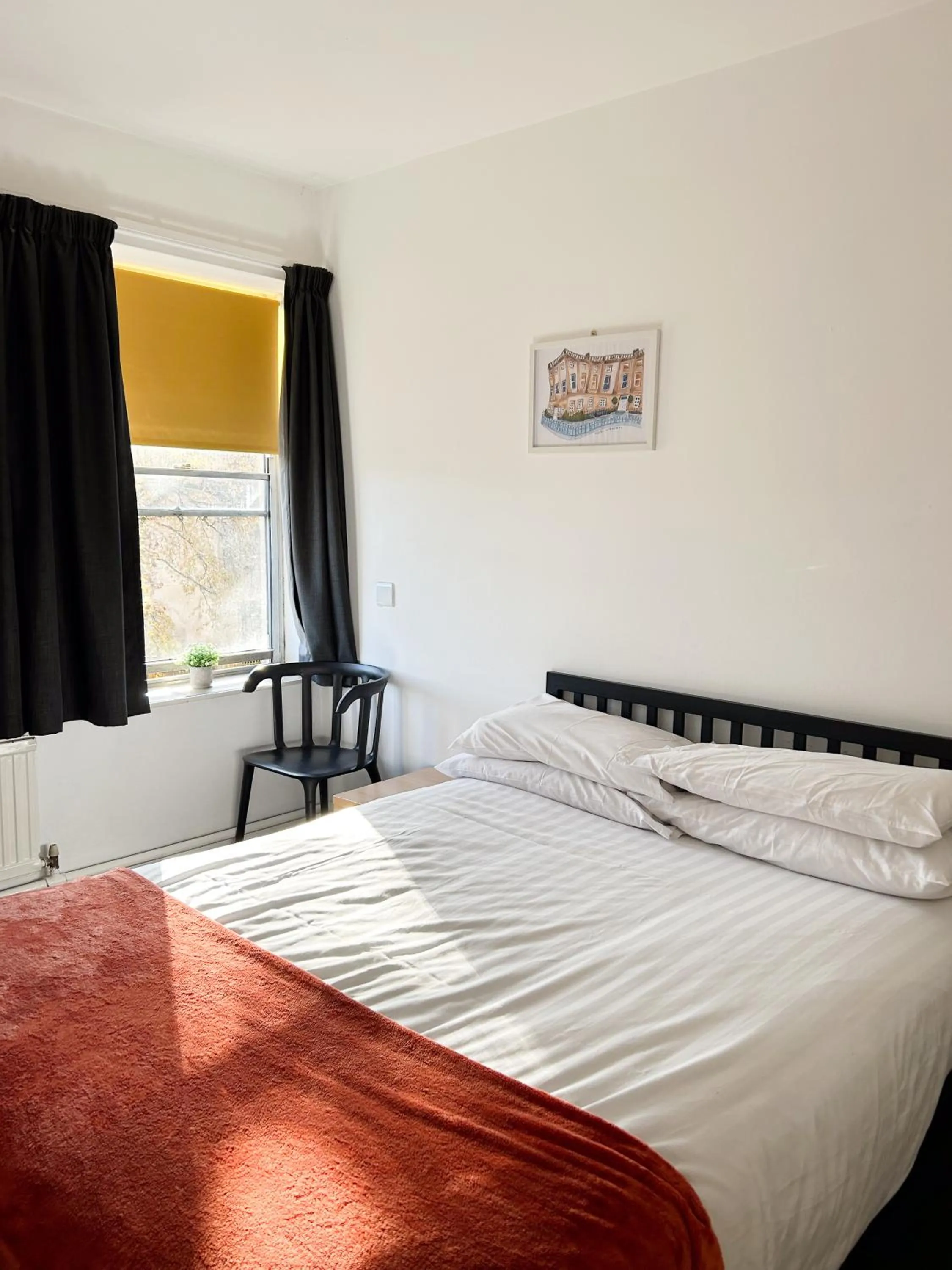 Bedroom, Bed in Bath YMCA Hostel