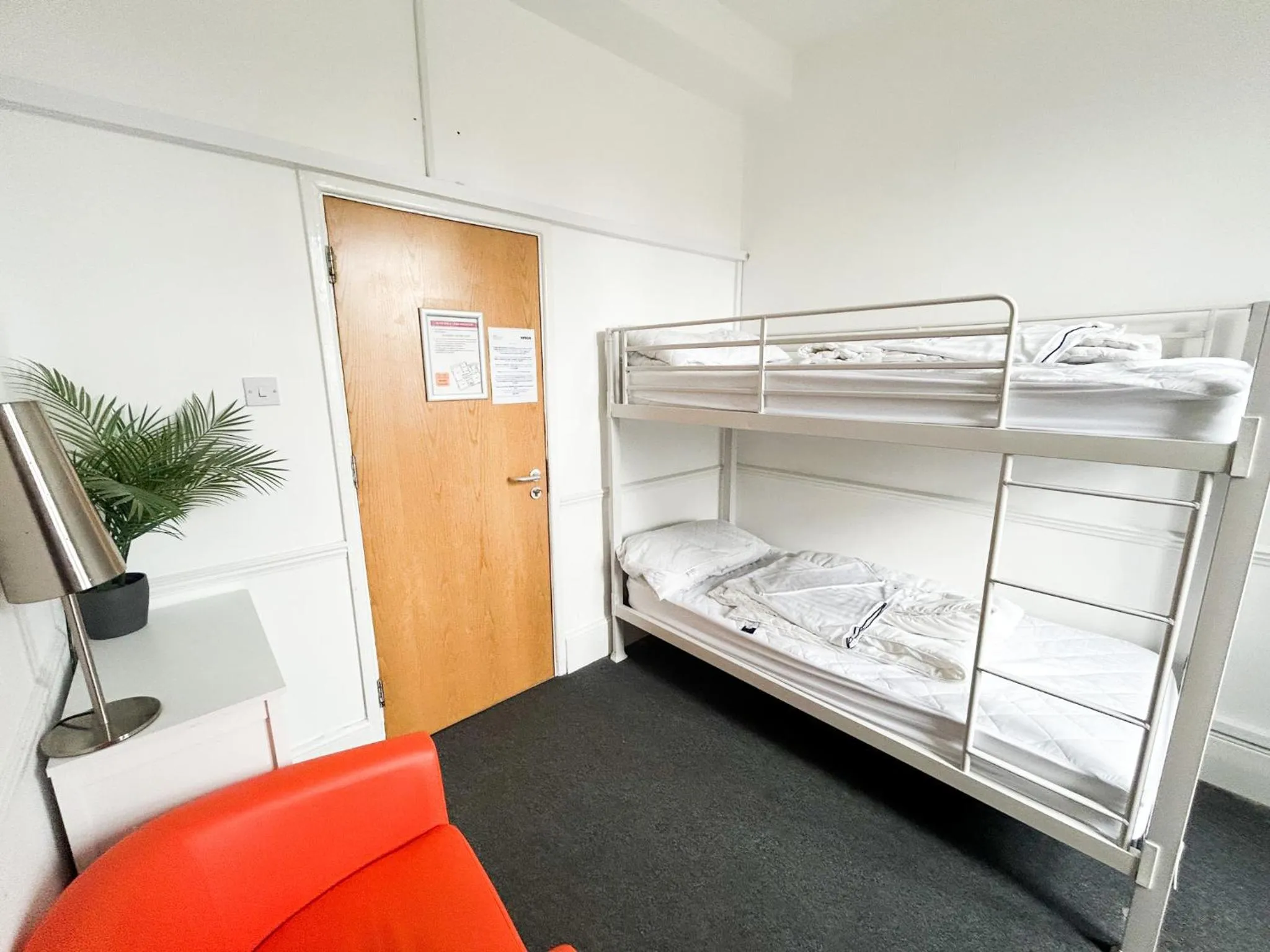 Bedroom, Bed in Bath YMCA Hostel