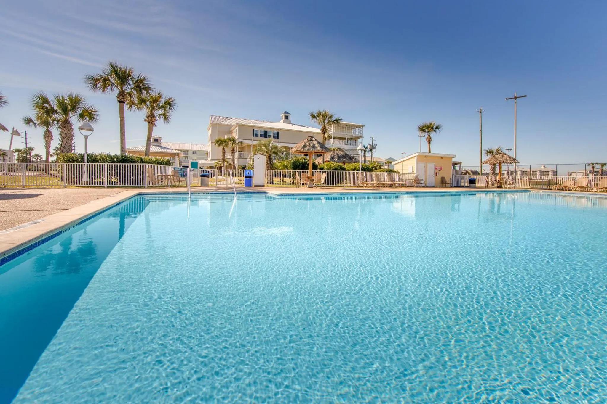Swimming pool in Holiday Inn Club Vacations Galveston Seaside Resort