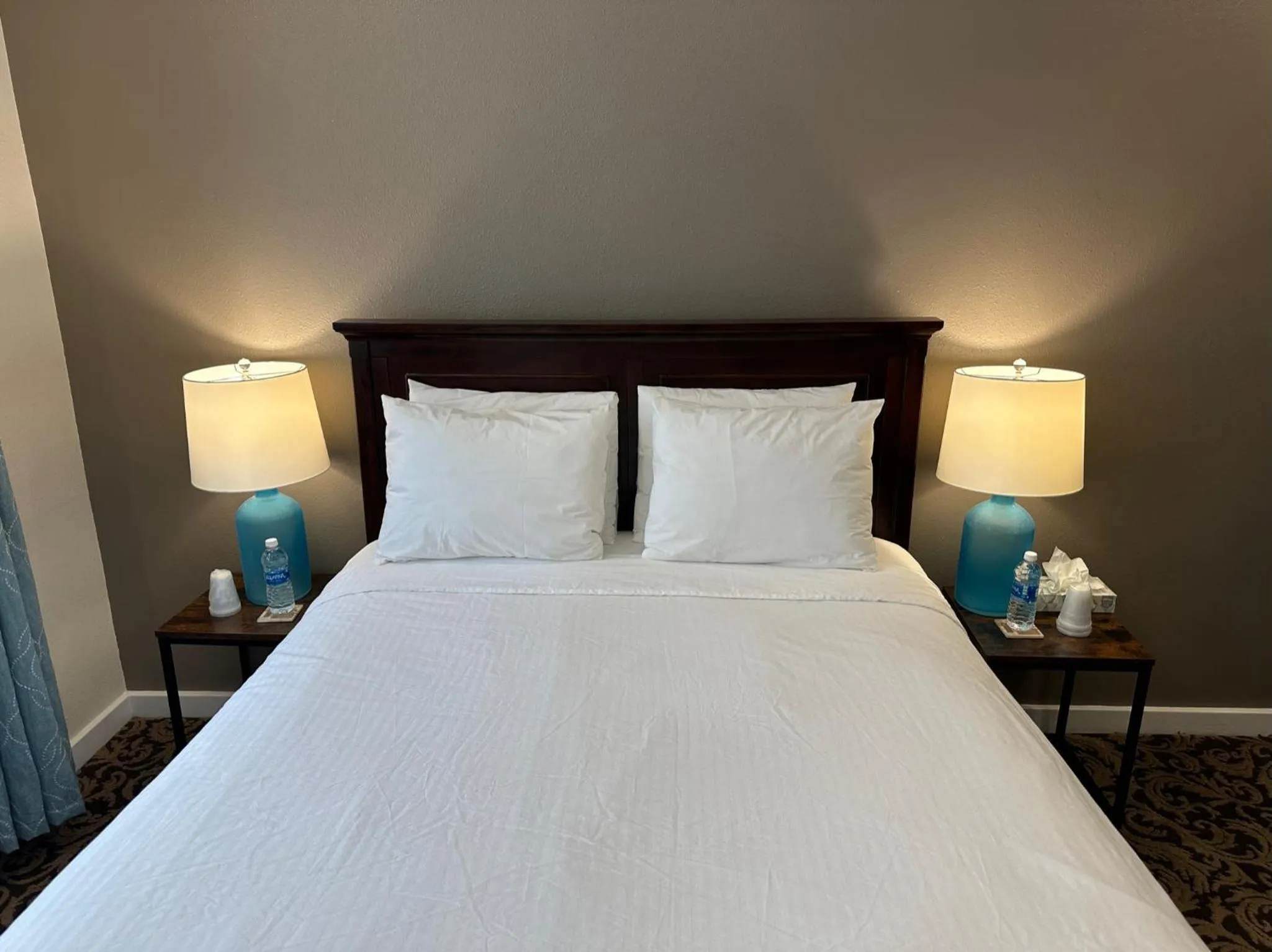 Bed in The Edgewater