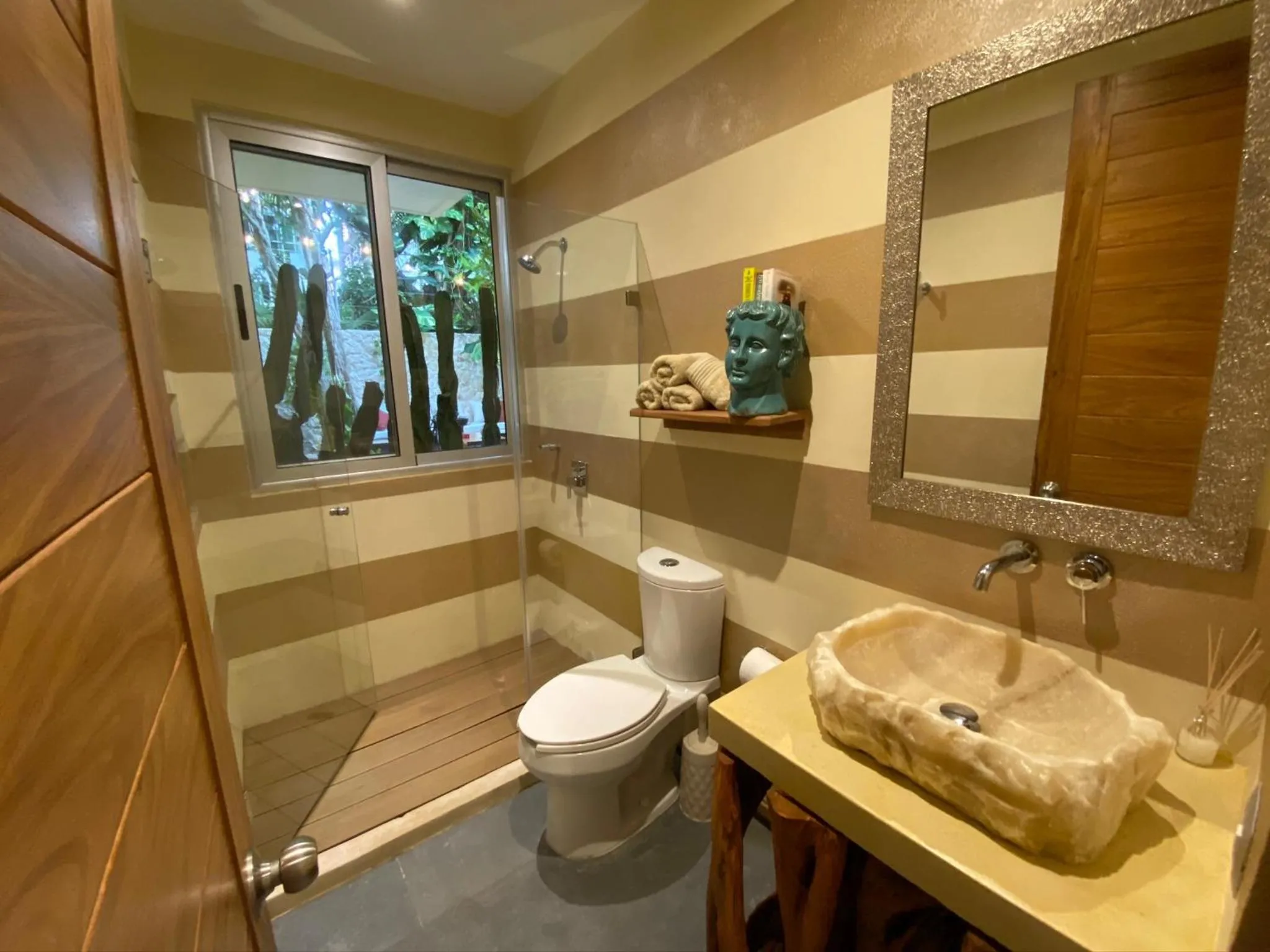 Shower in Casarte Boutique Hotel