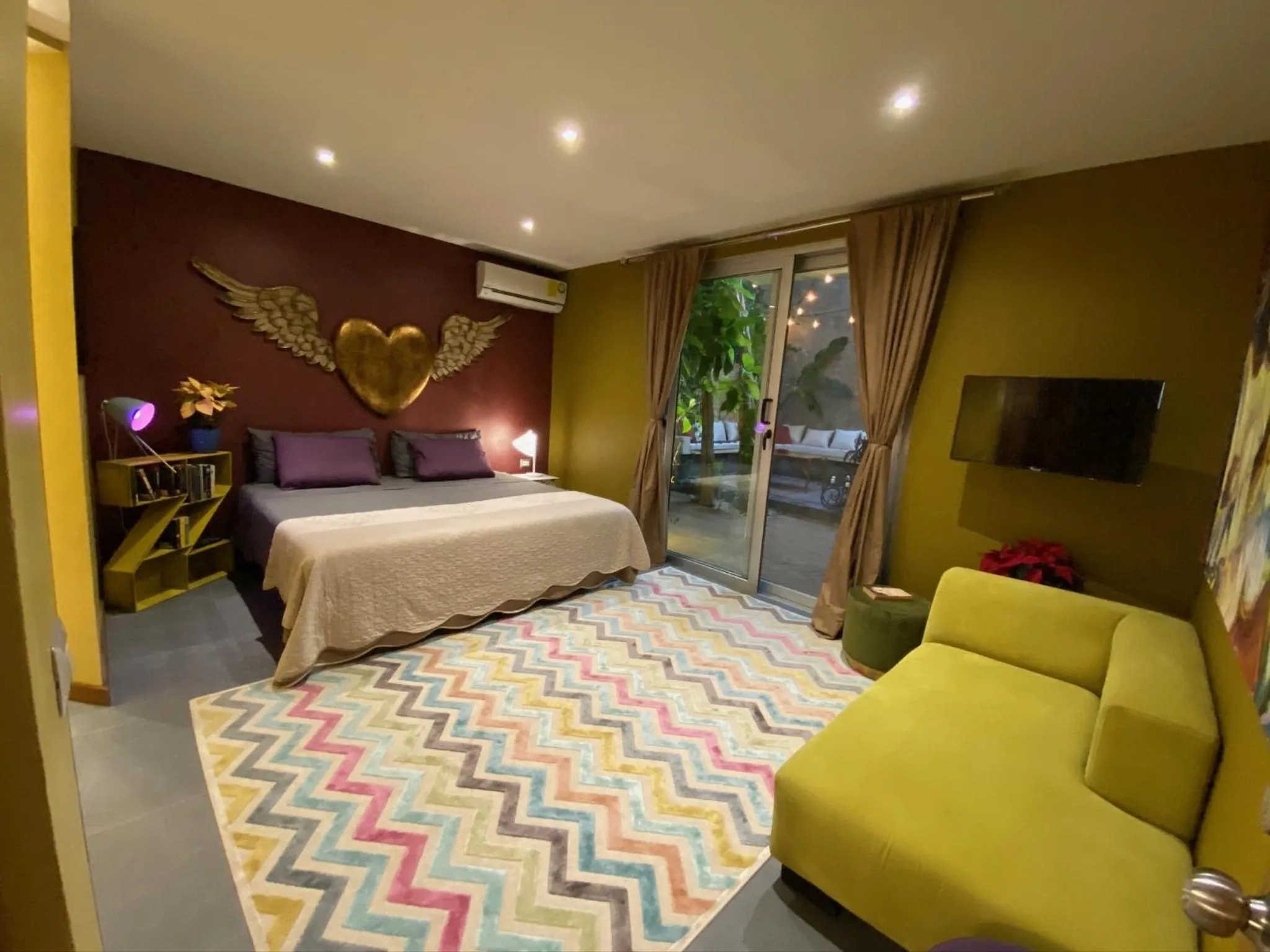 Photo of the whole room, Bed in Casarte Boutique Hotel
