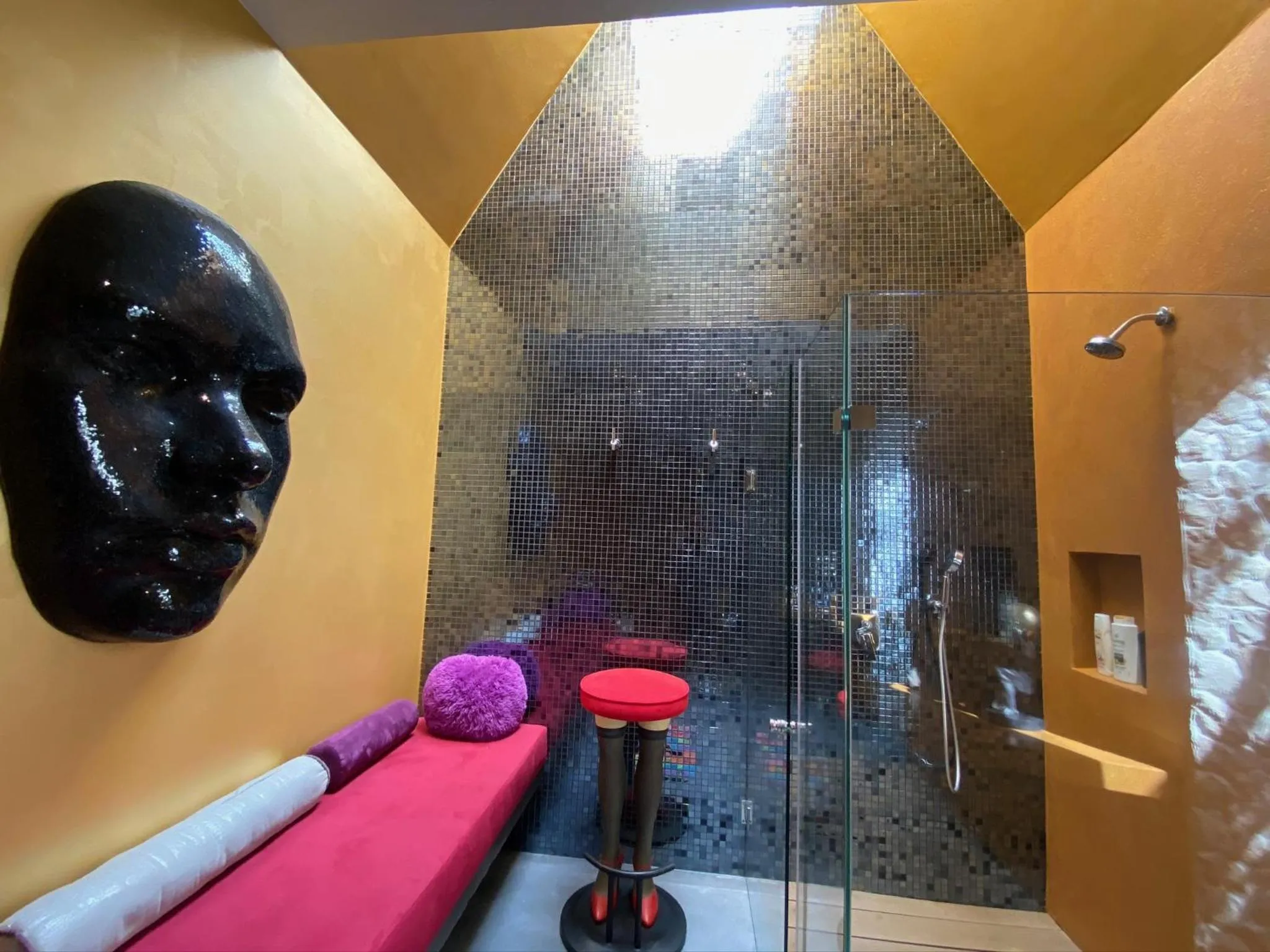 Bathroom in Casarte Boutique Hotel