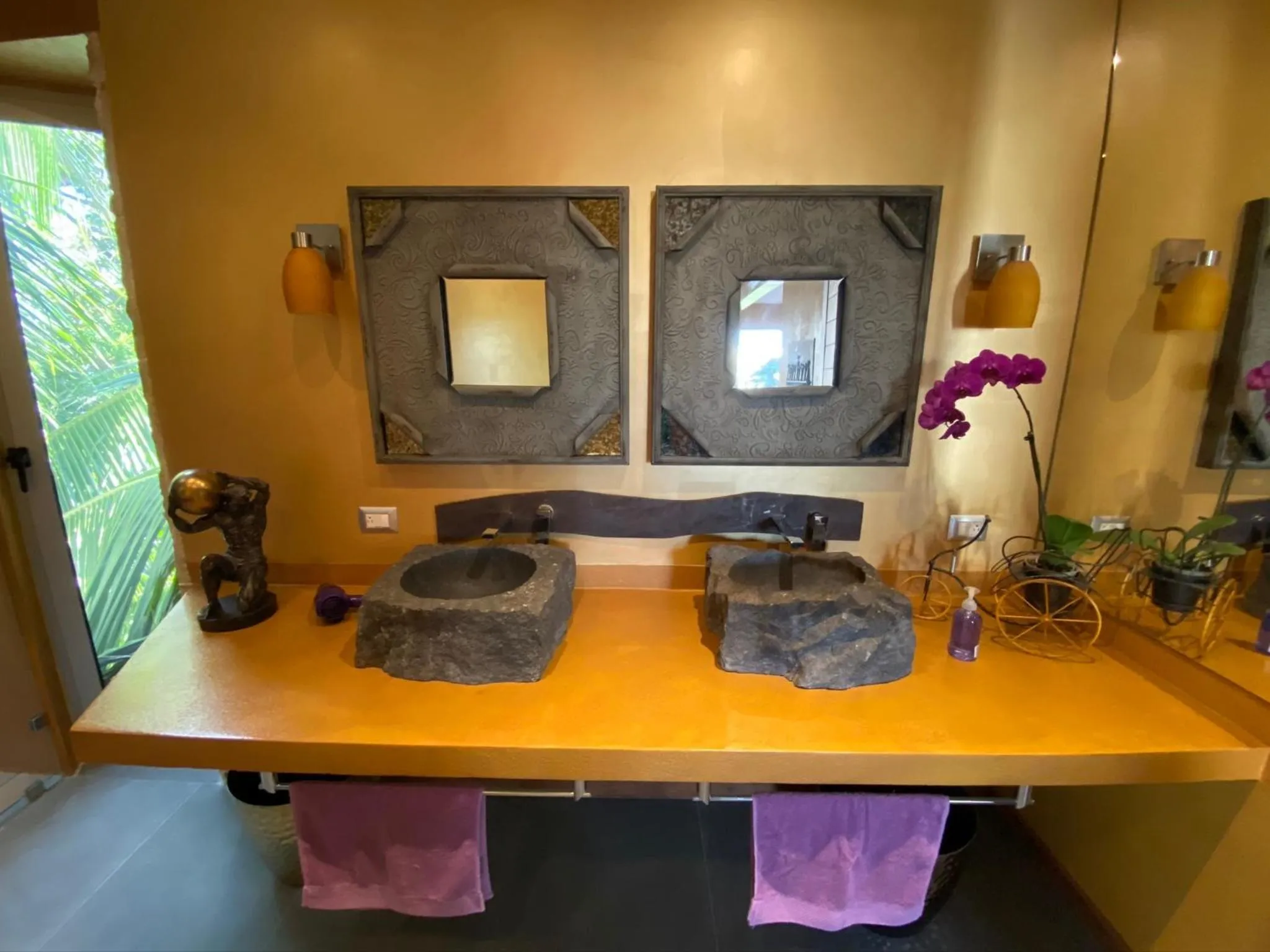 Bathroom in Casarte Boutique Hotel