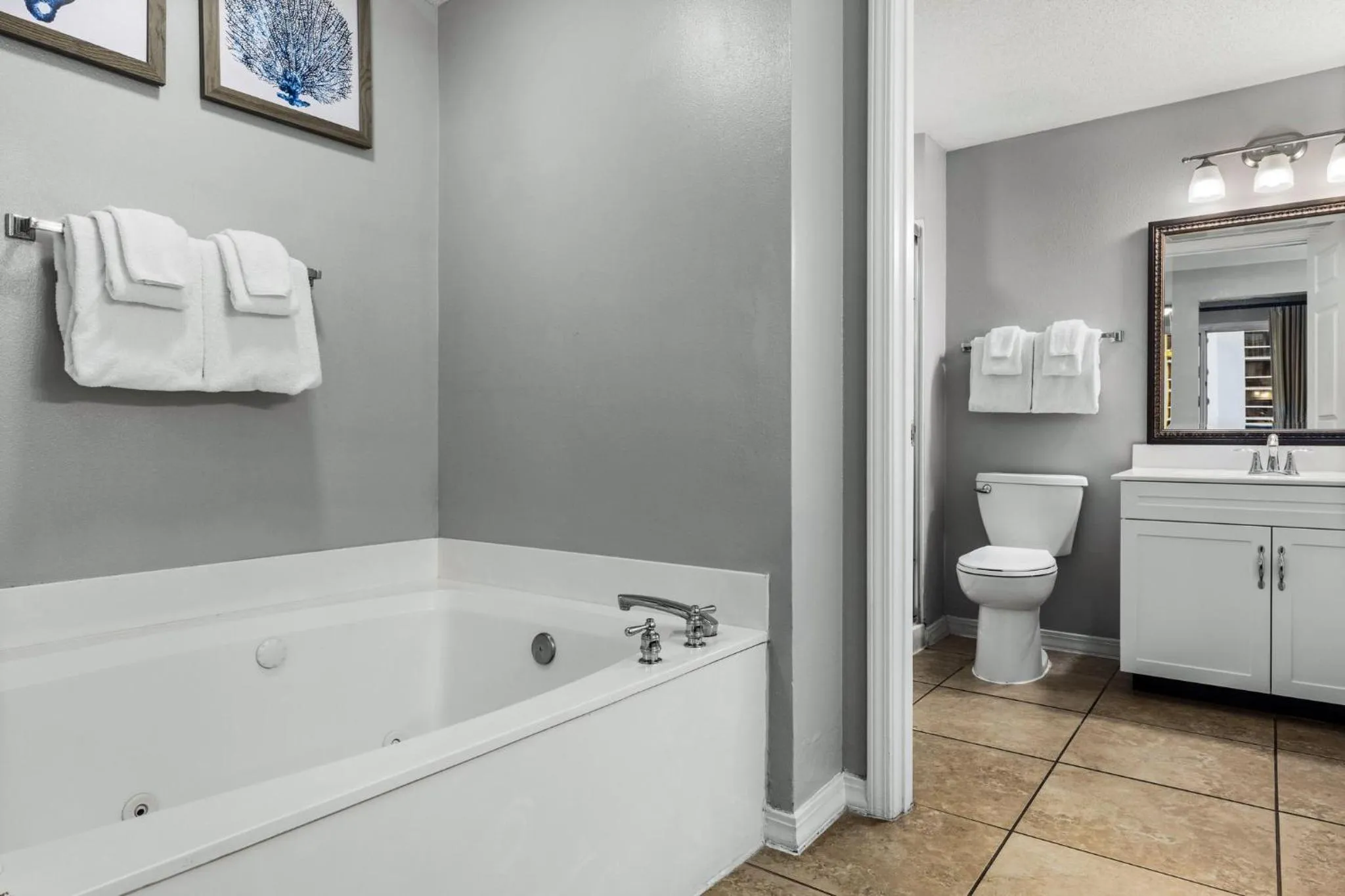 Bathroom in Club Wyndham at Majestic Sun