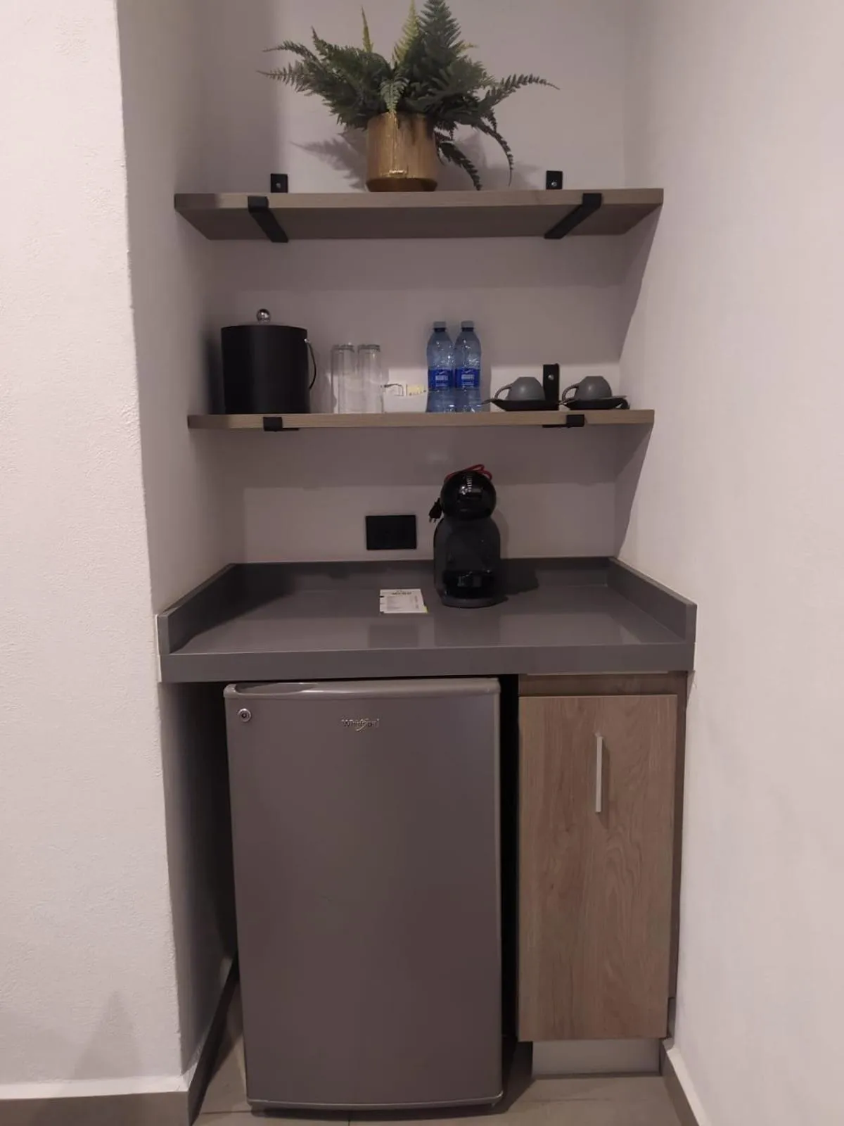Coffee/tea facilities in TH HOTEL & VIVIENDA