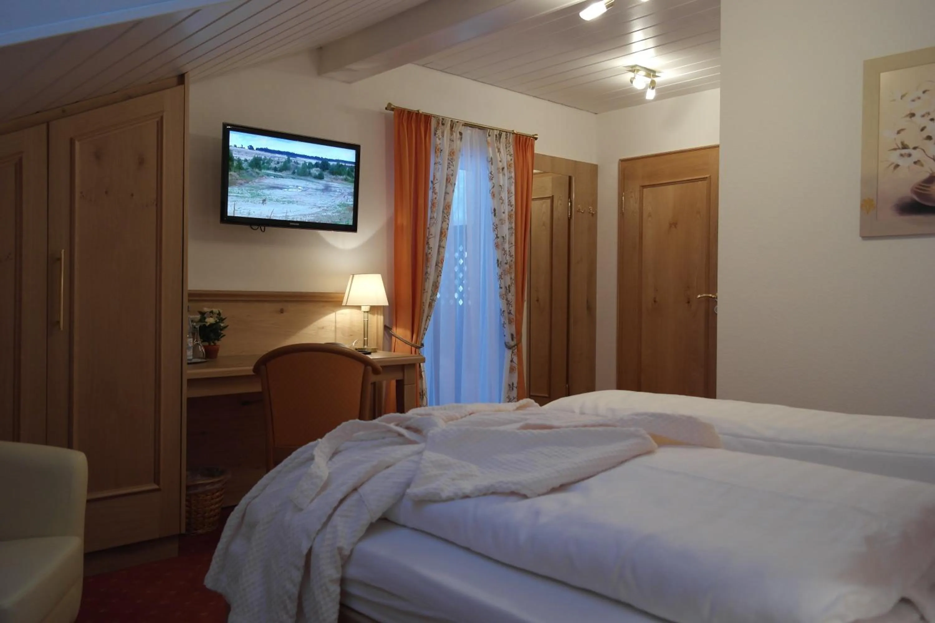 Photo of the whole room in Landhotel Windlicht