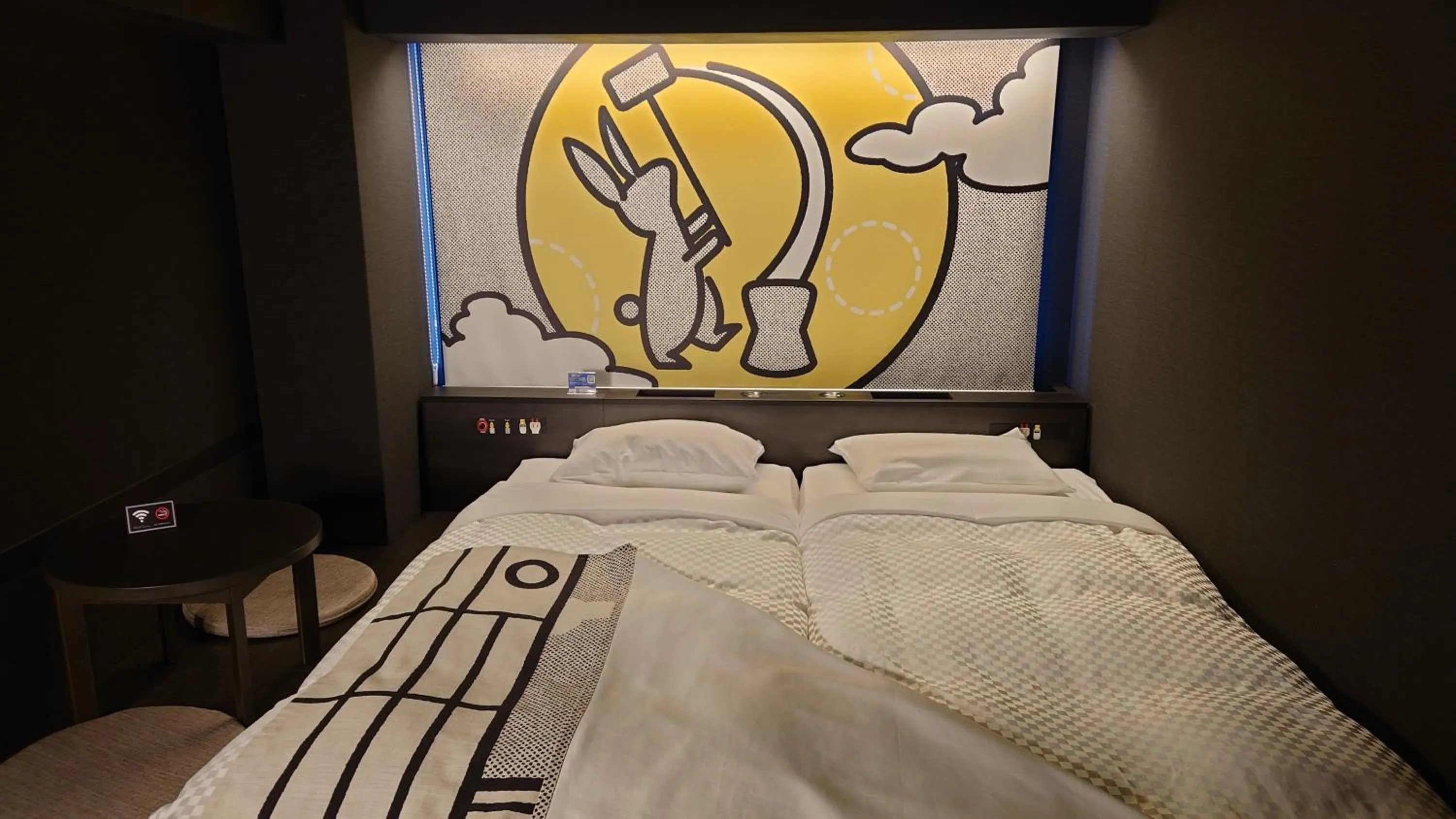 Photo of the whole room, Bed in HOTEL TAVINOS Kyoto