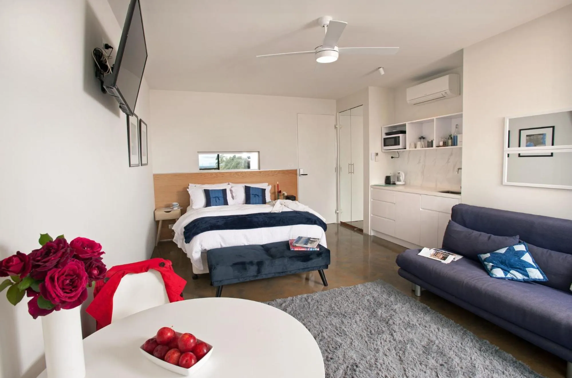 Bed in Hanging Rock Views