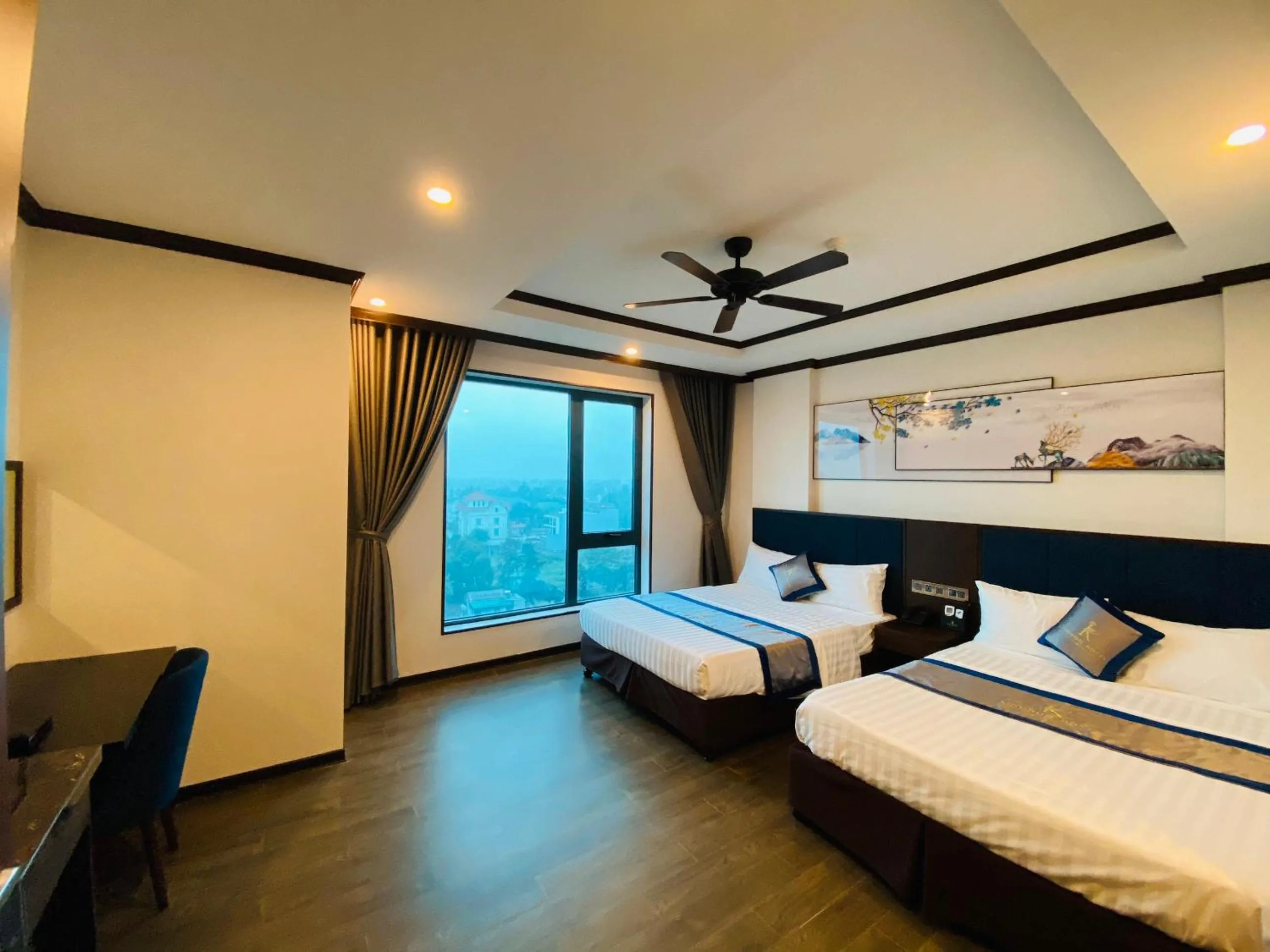 Photo of the whole room, Bed in Kingdom Hotel Cua Lo