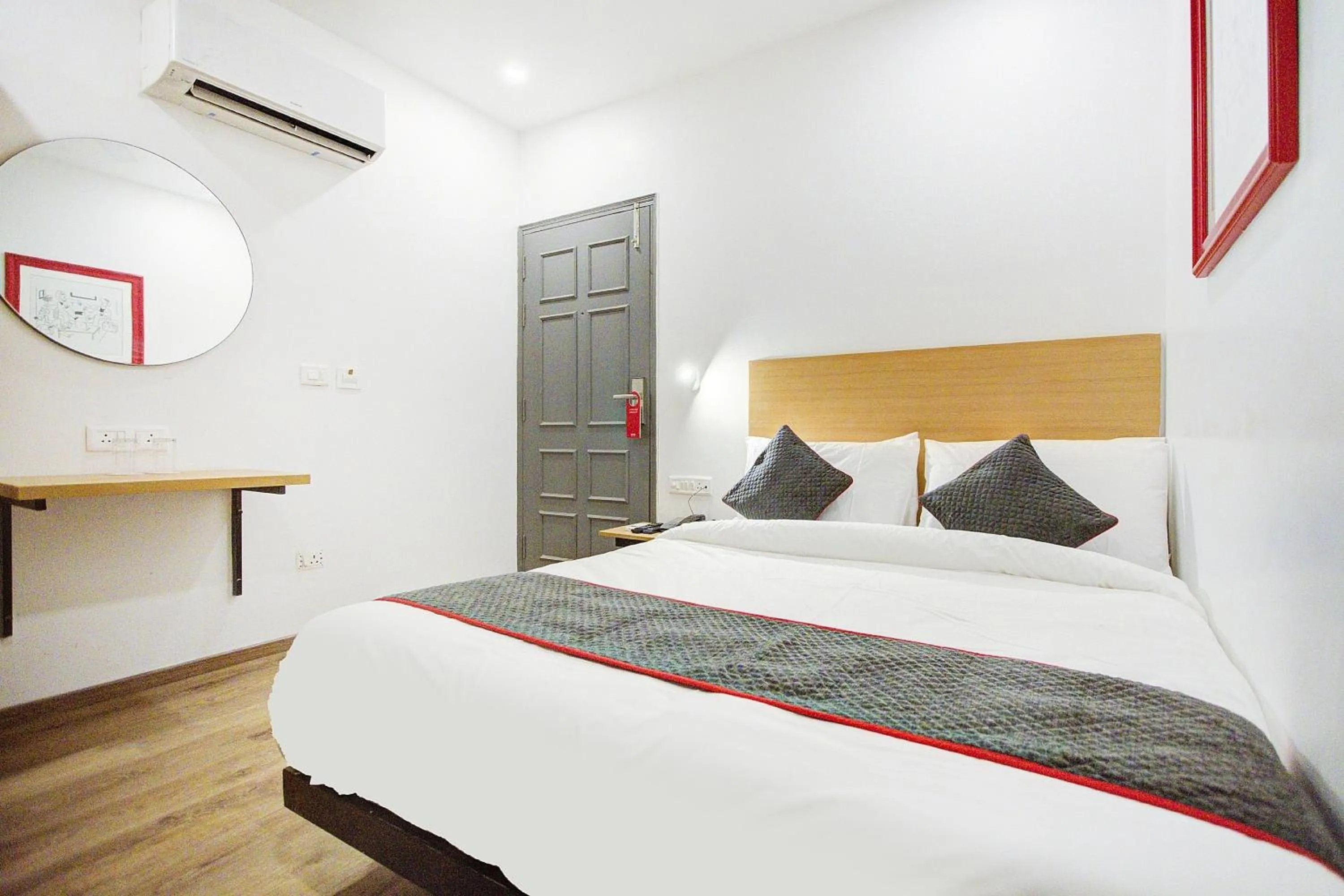 Other, Bed in Super Townhouse Townhouse Atal Chowk Indirapuram Ghaziabad