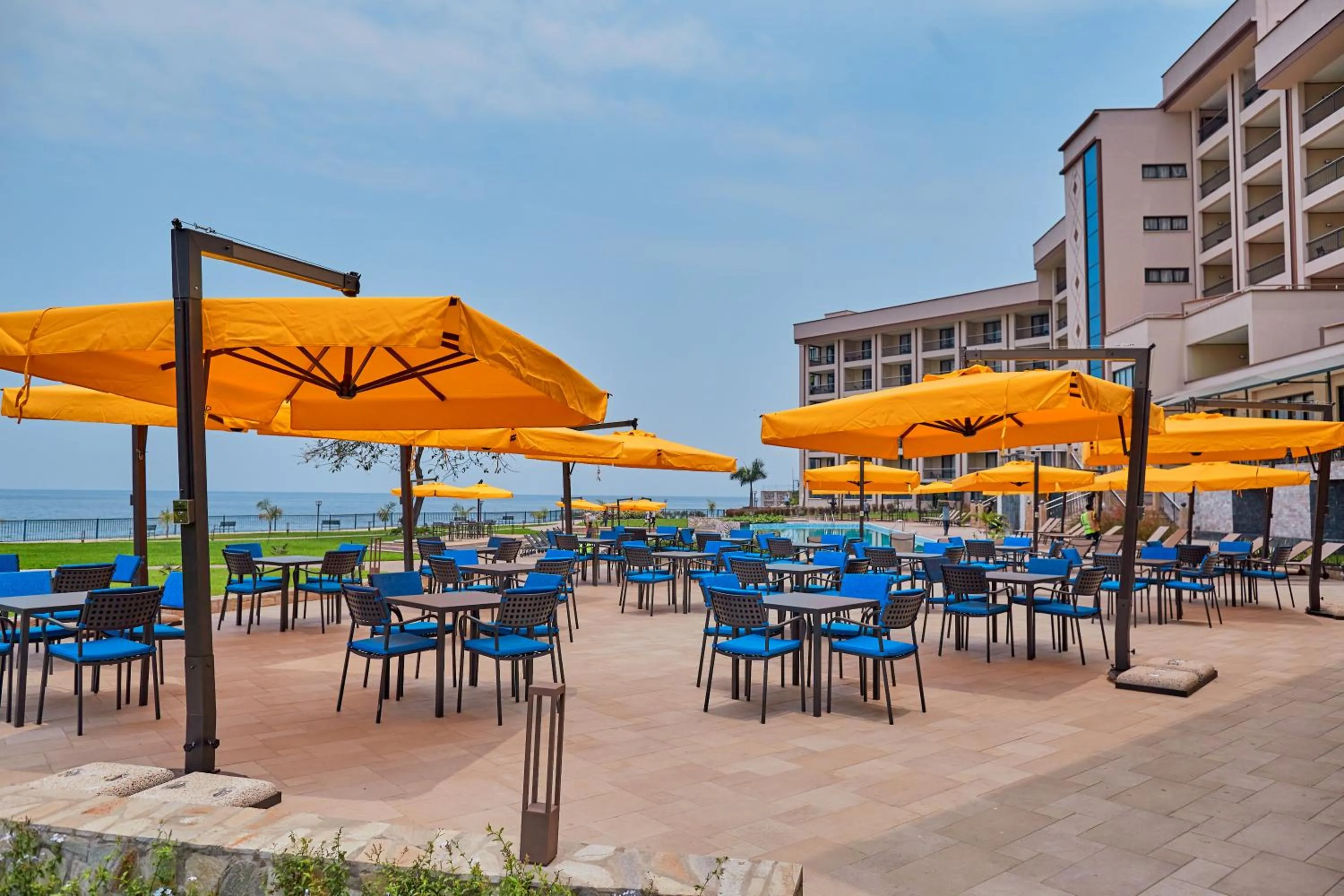 Restaurant/places to eat in Goma Serena Hotel