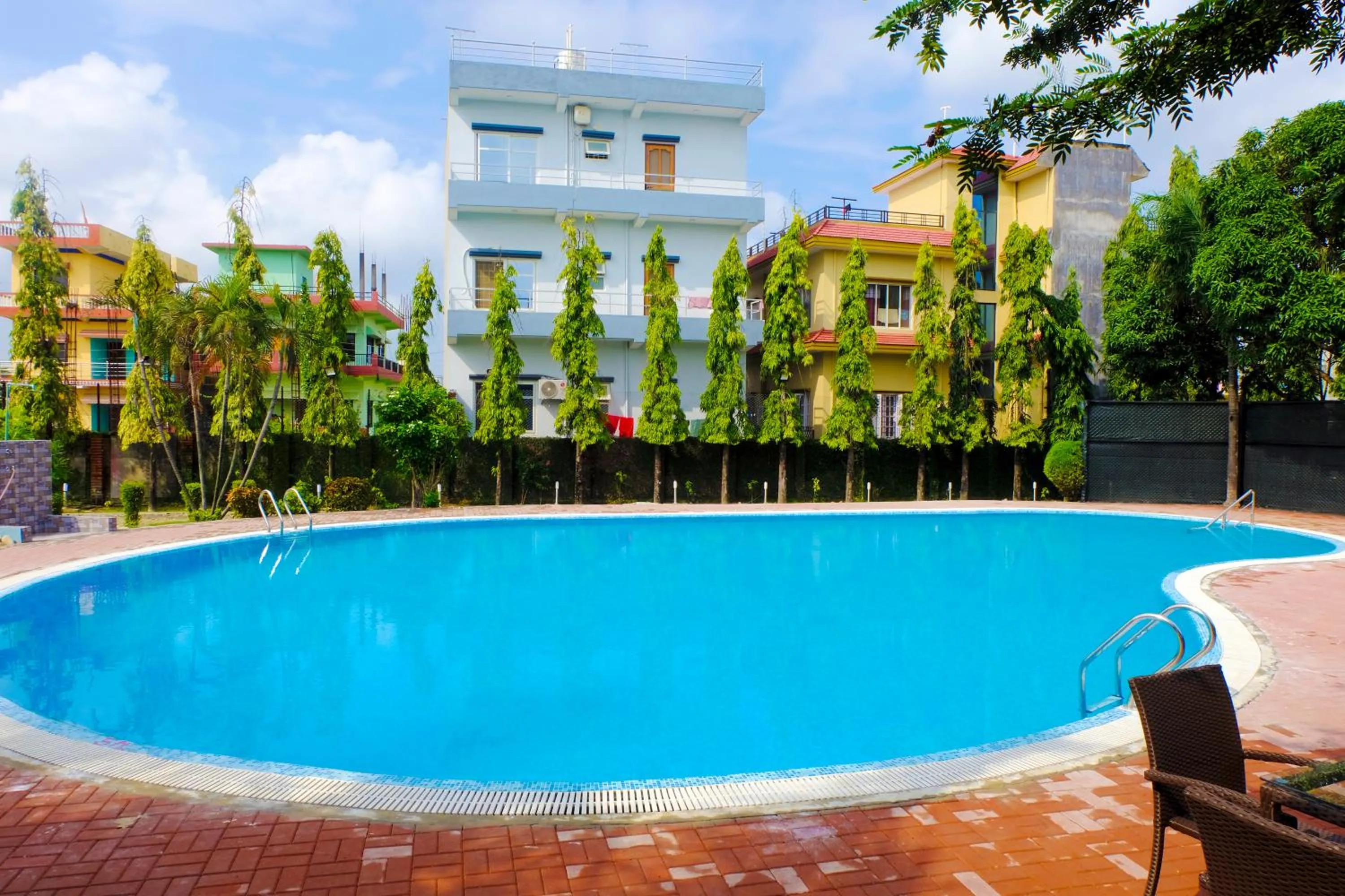 Swimming pool in Hotel Nirvana by Luxury International