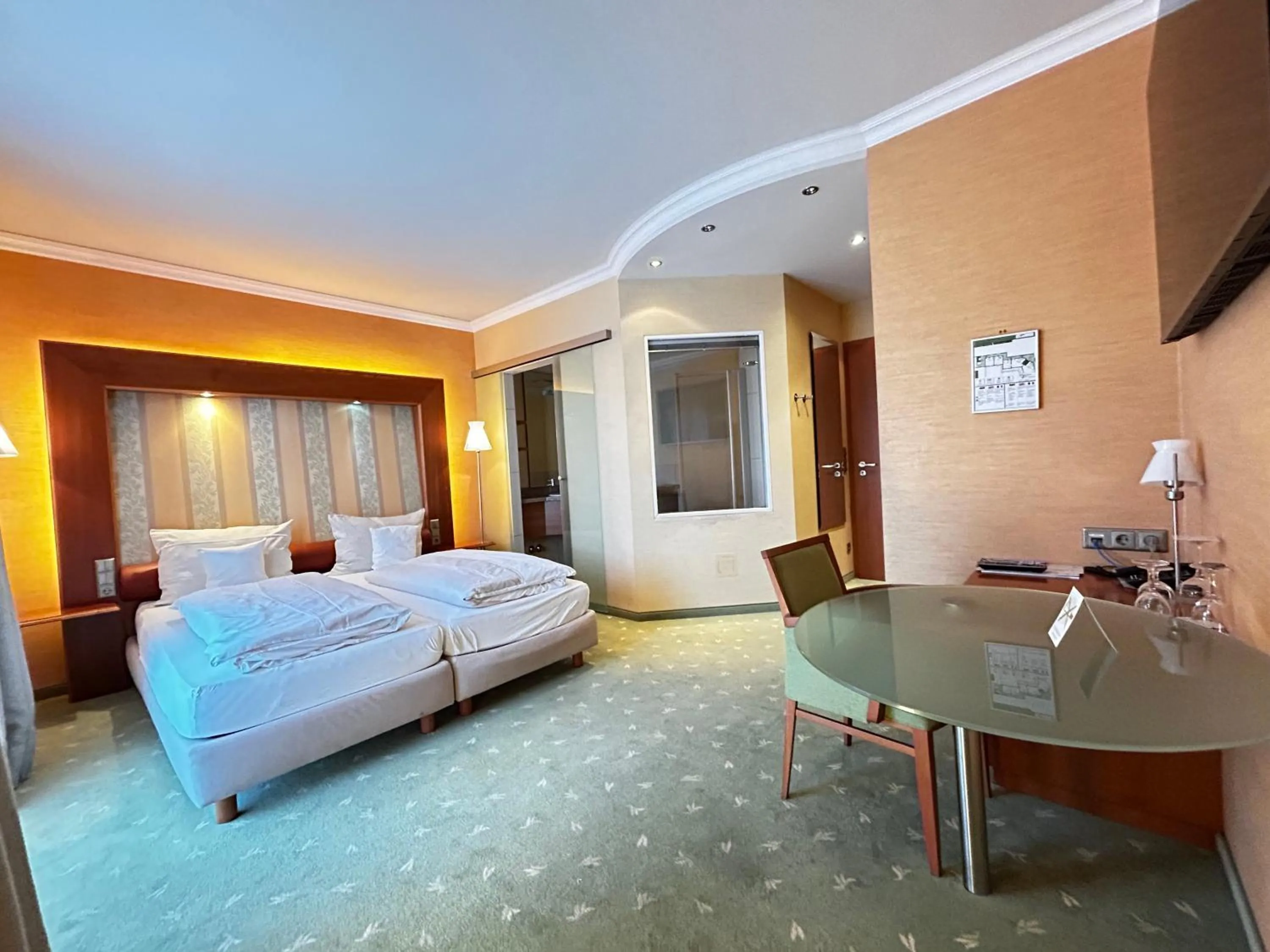 Bed in Hotel Im Engel