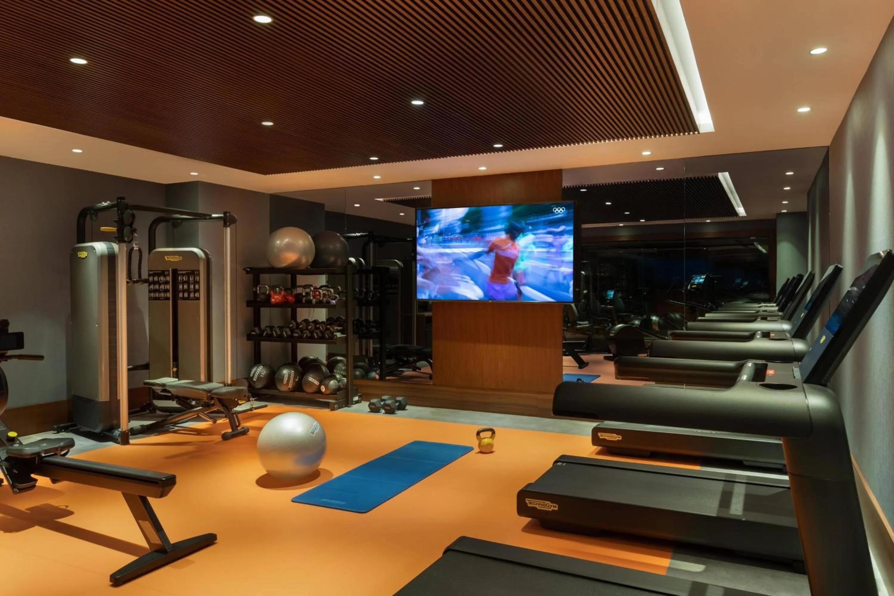 Fitness centre/facilities in Izmir Marriott Hotel