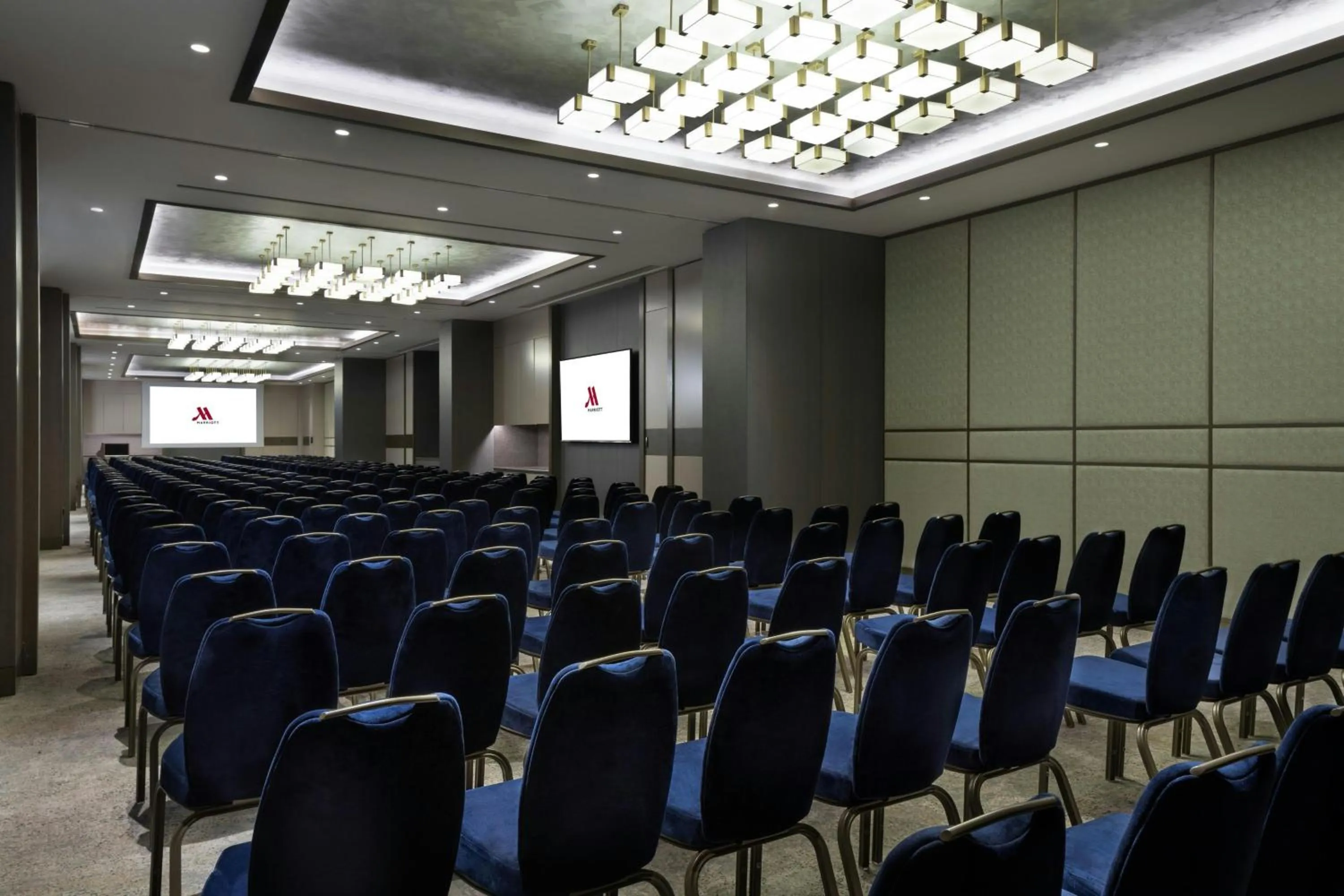 Meeting/conference room in Izmir Marriott Hotel