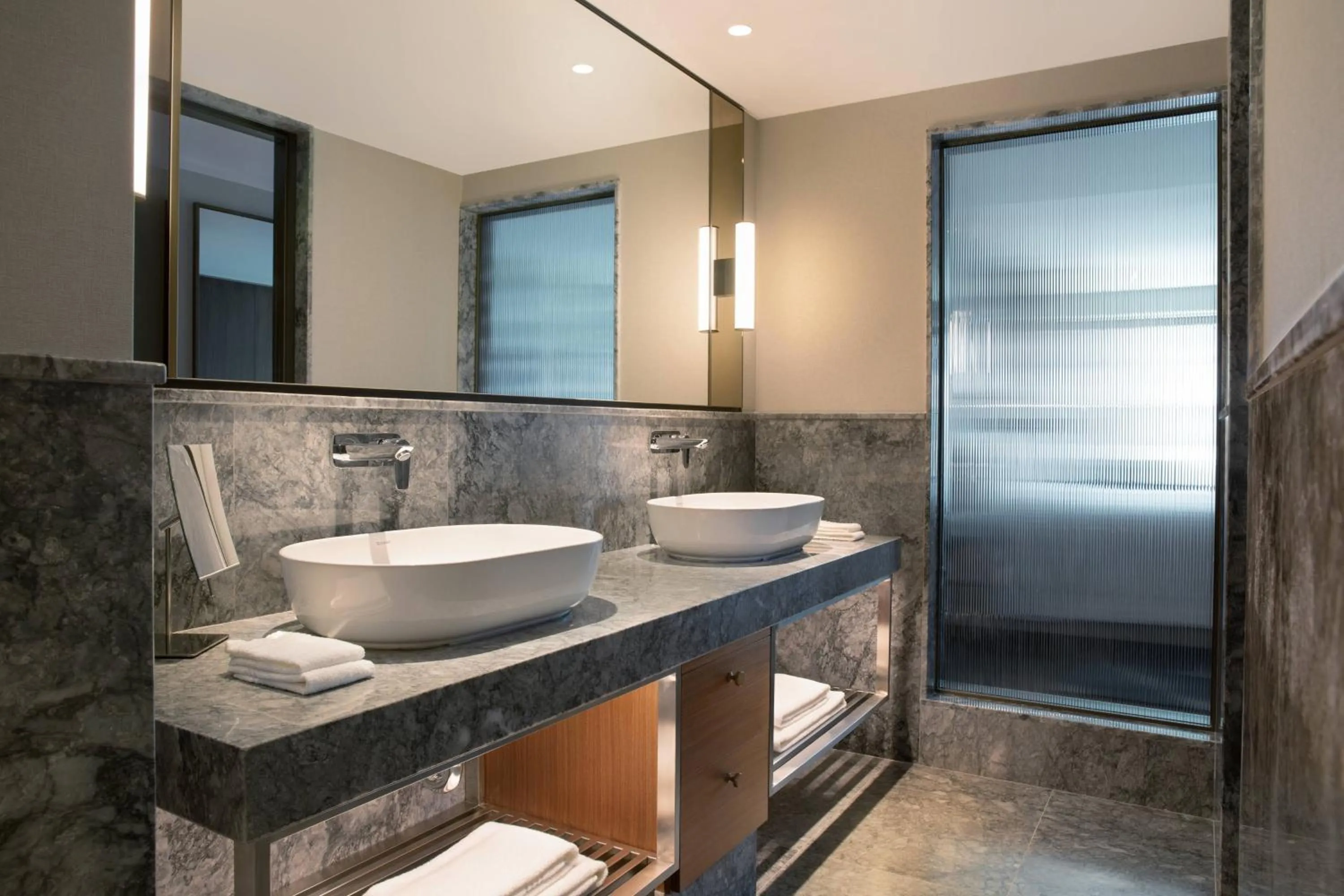 Bathroom in Izmir Marriott Hotel