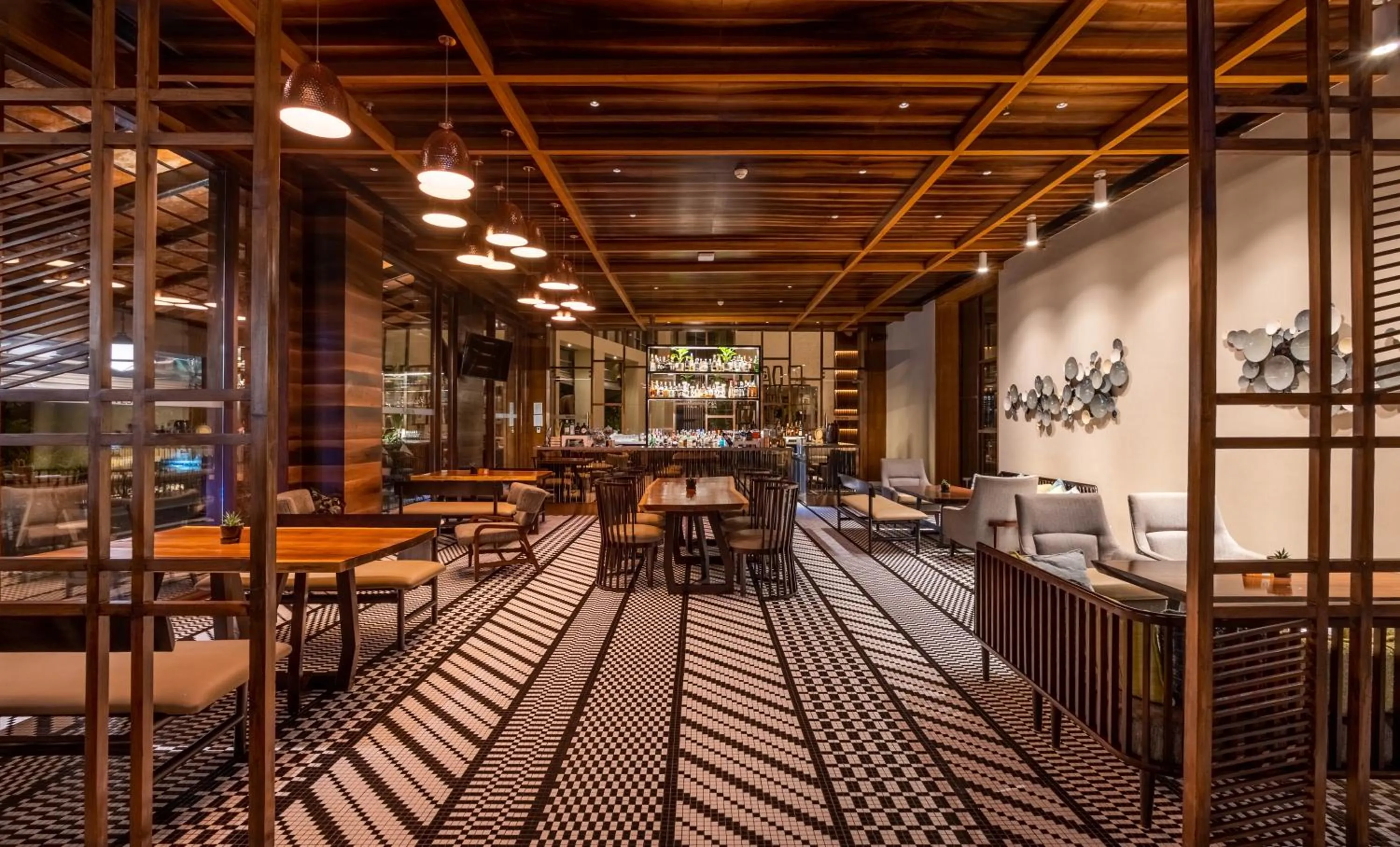 Lounge or bar in The Westin Goa