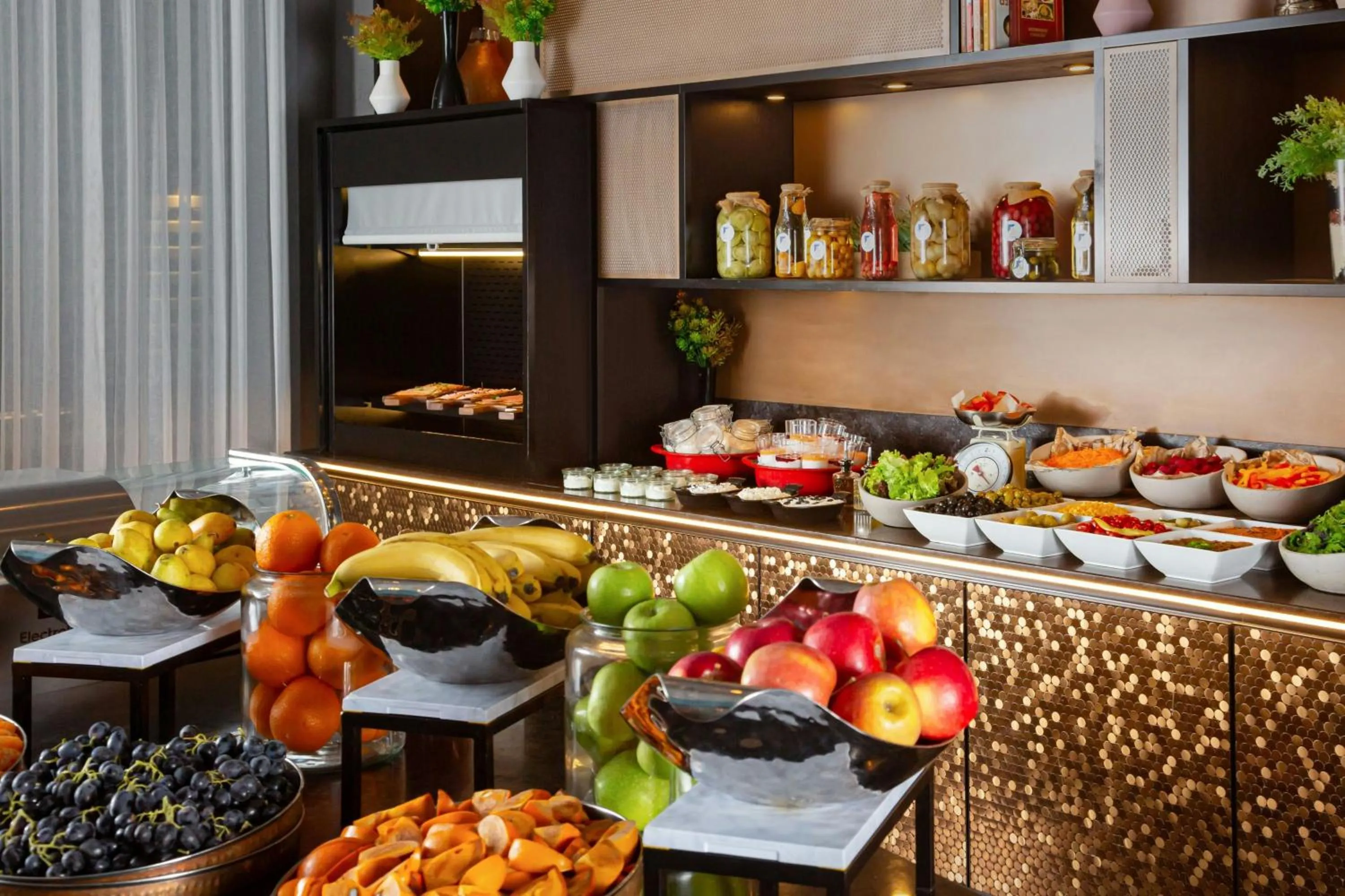 Breakfast in Courtyard by Marriott Baku