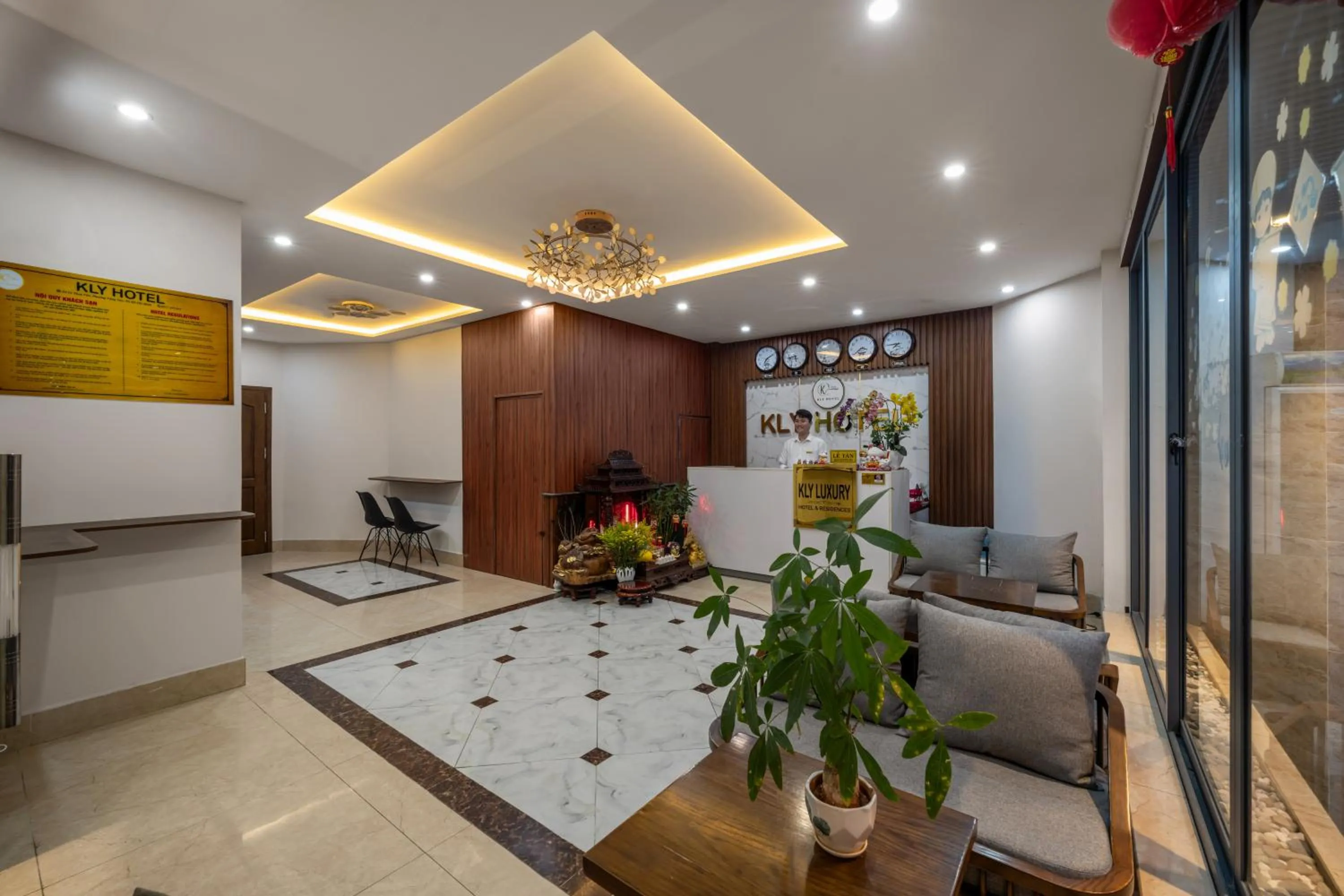 Communal lounge/ TV room in KLY Hotel Vung Tau