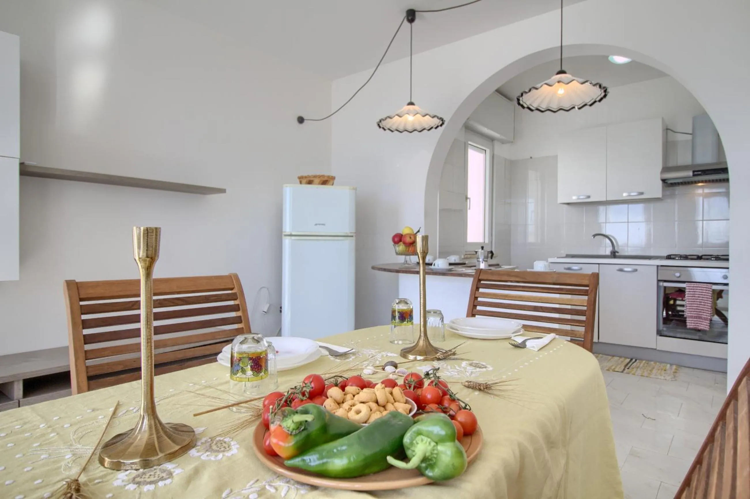 Kitchen or kitchenette in Front Beach Torre Mozza by LoveSud