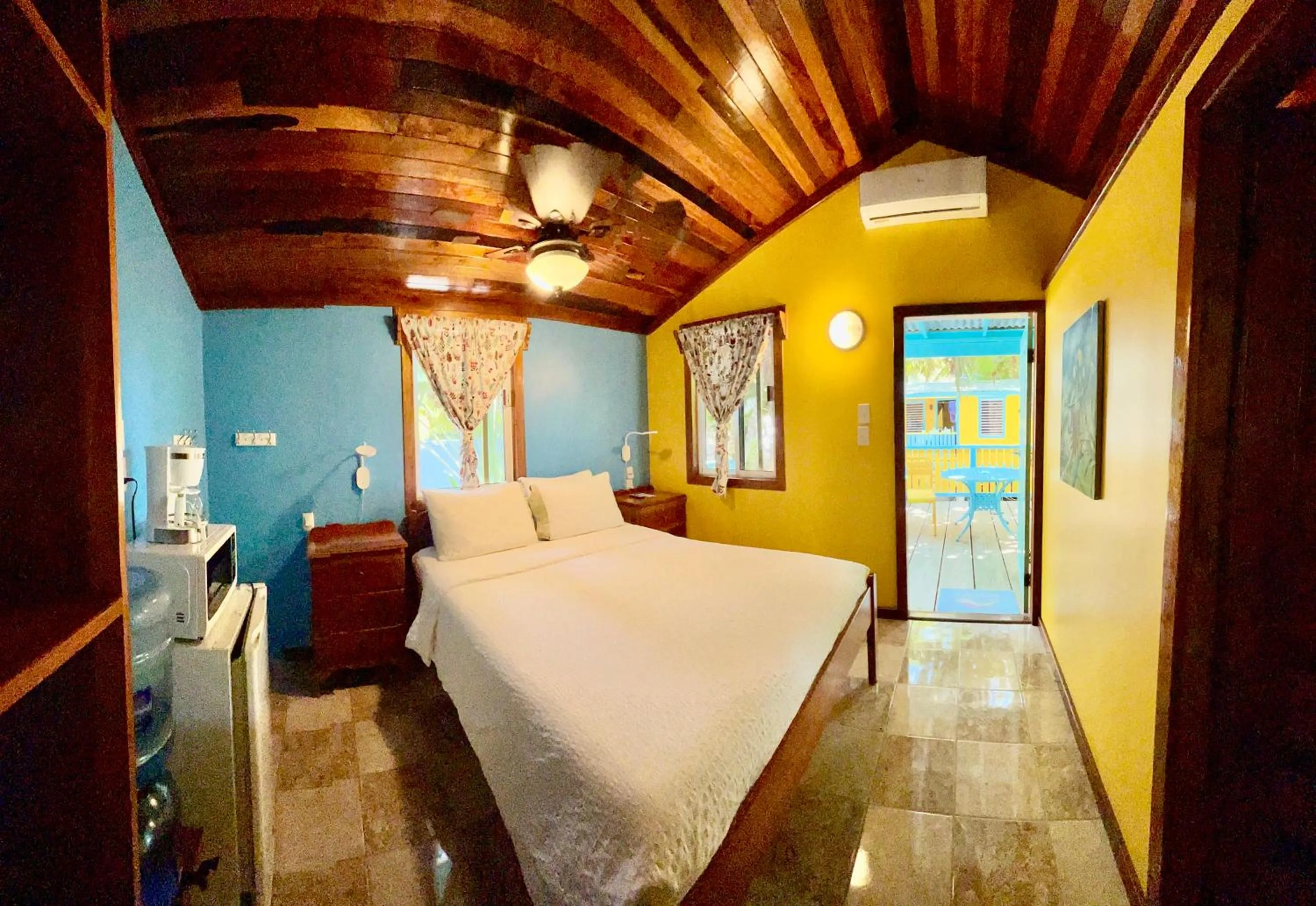 Bed in Colinda Cabanas