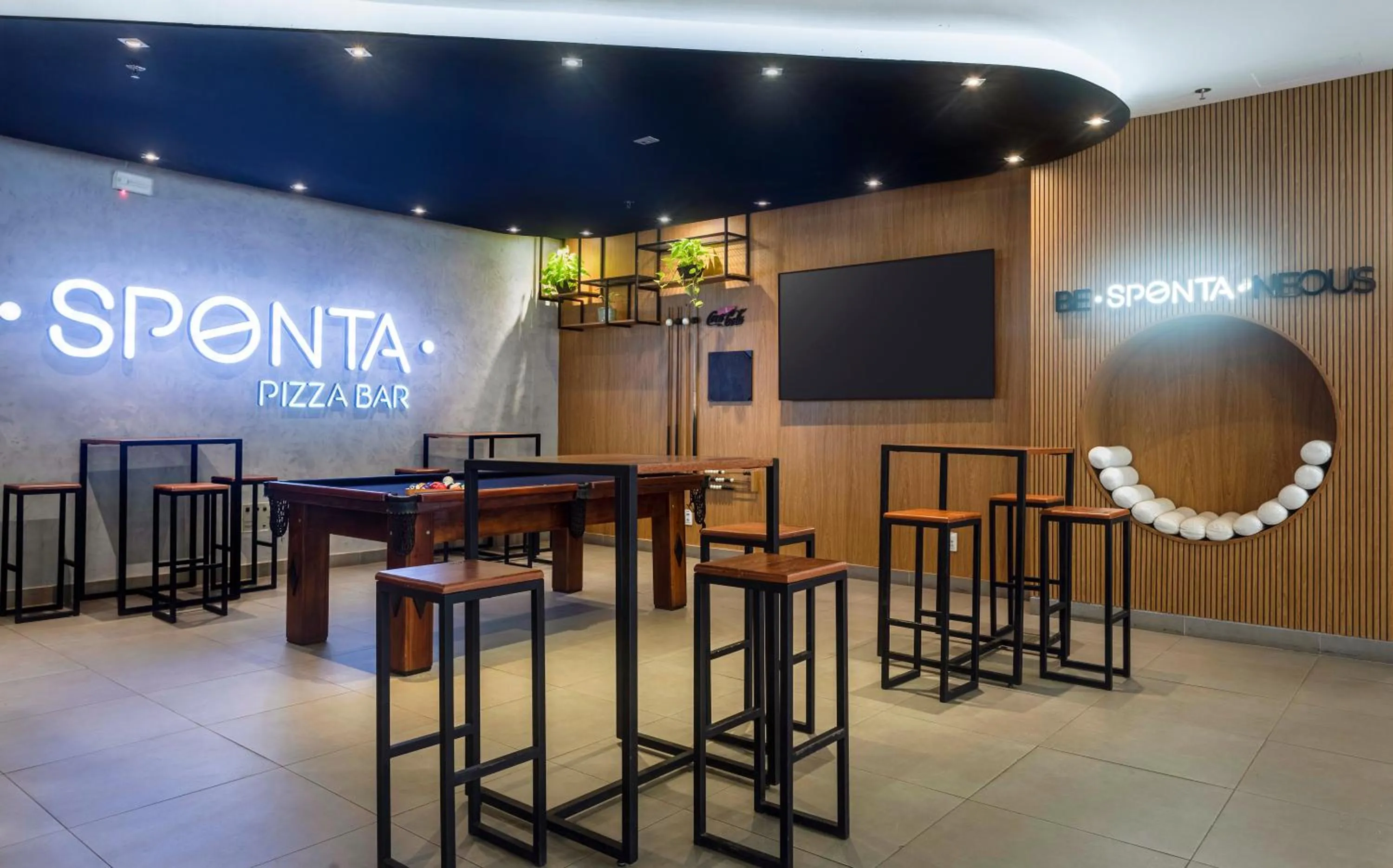 Restaurant/places to eat in Ibis Salvador Rio Vermelho