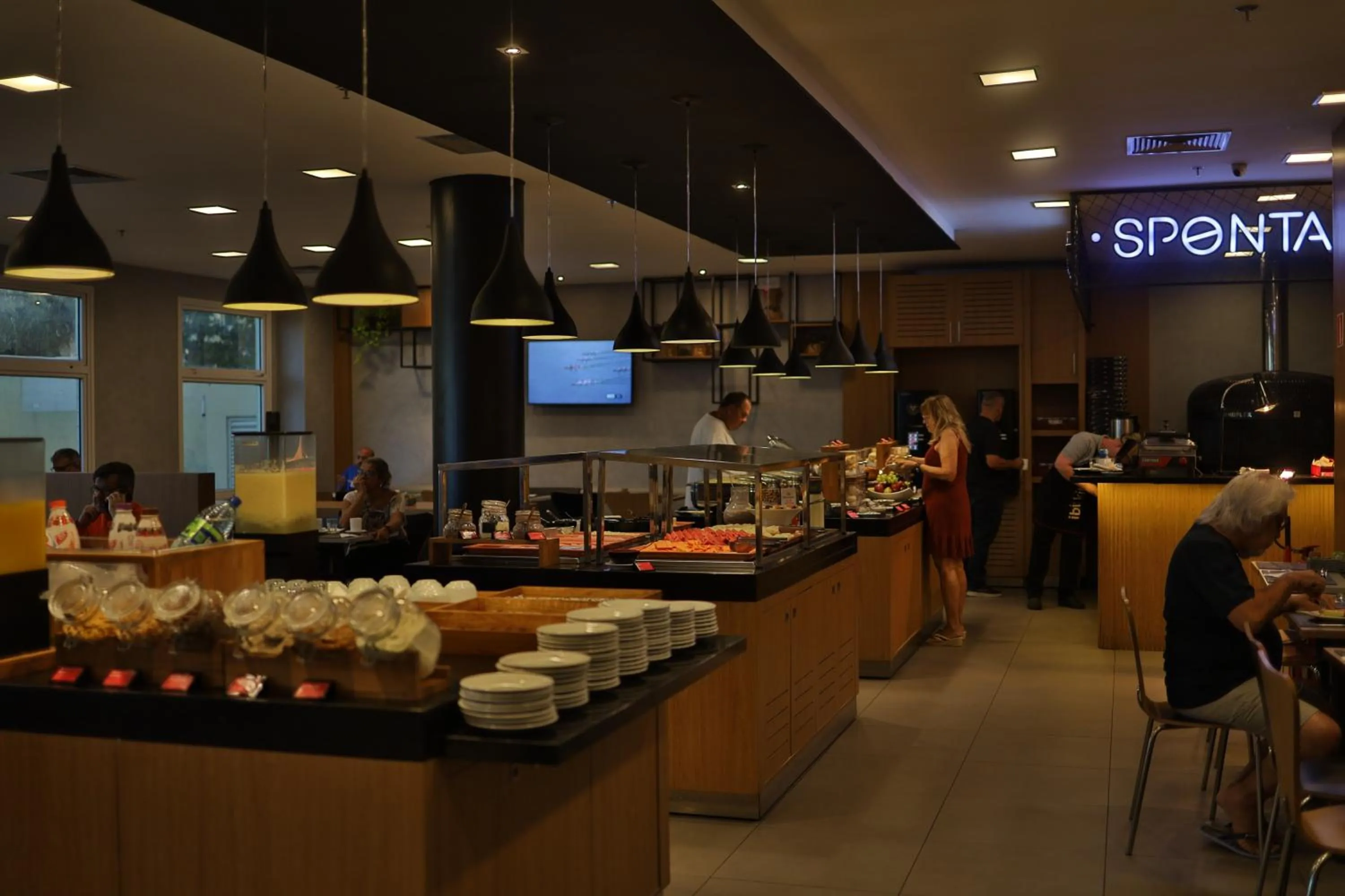 Breakfast in Ibis Salvador Rio Vermelho