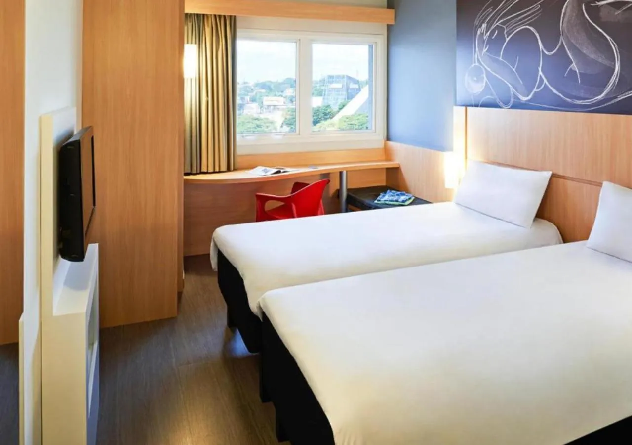 Bed in ibis Goiânia