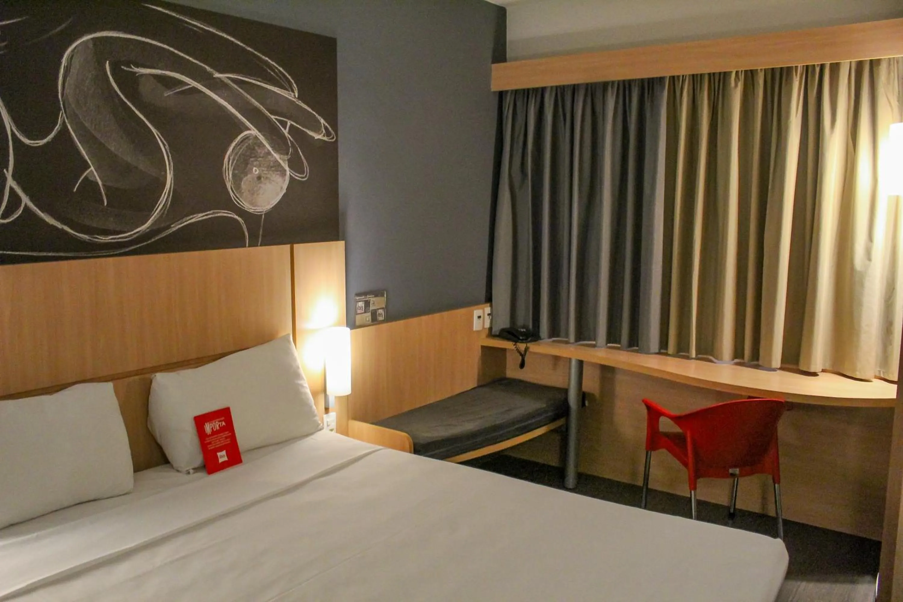 Bed in ibis Goiânia