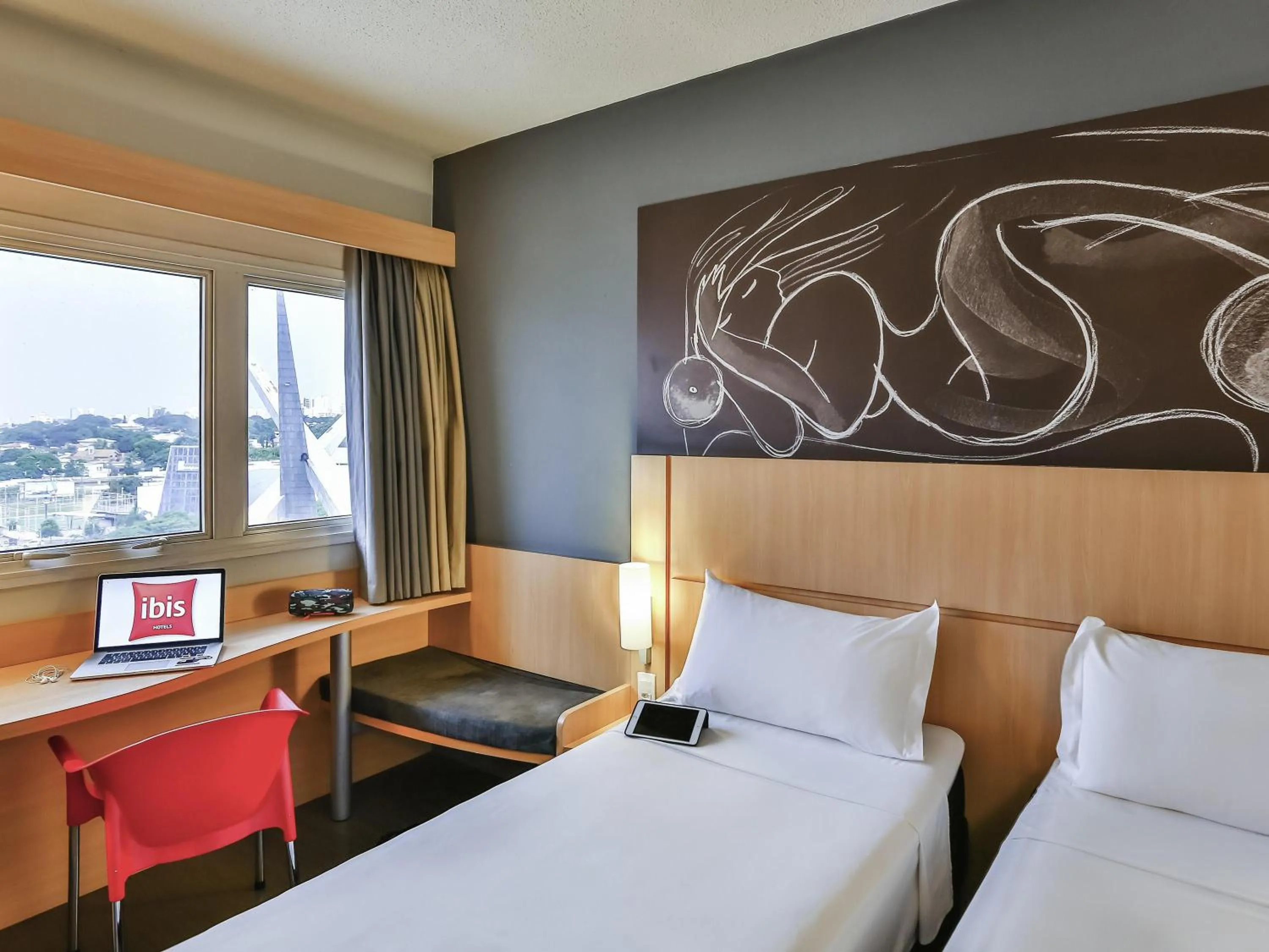 Bedroom, Bed in ibis Goiânia