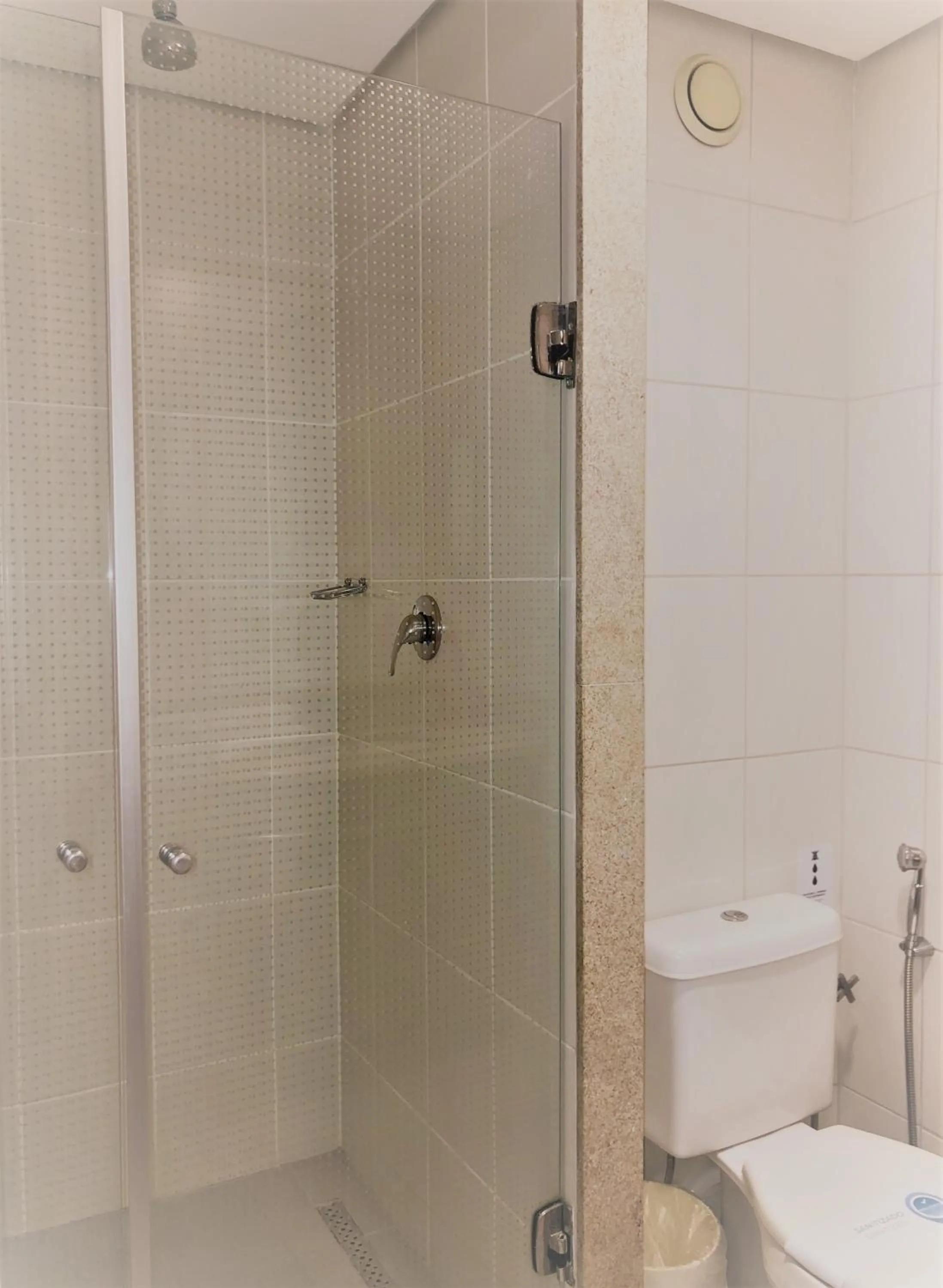 Bathroom in Ibis Belo Horizonte Savassi