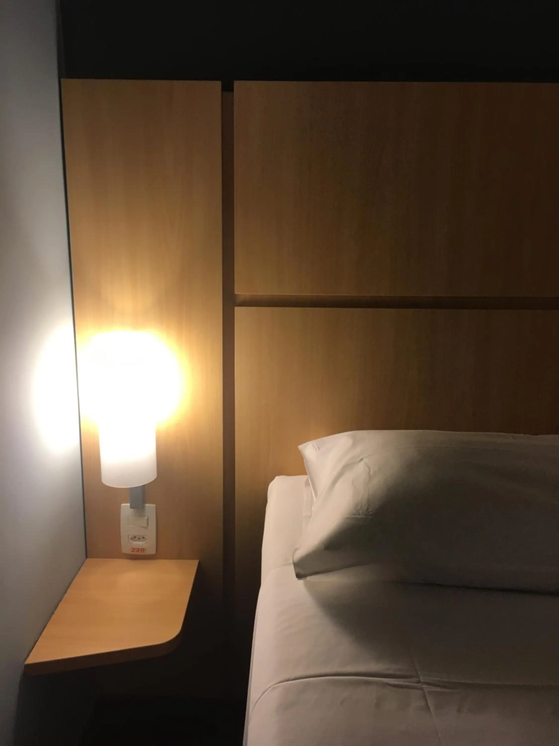 Bed in Ibis Belo Horizonte Savassi