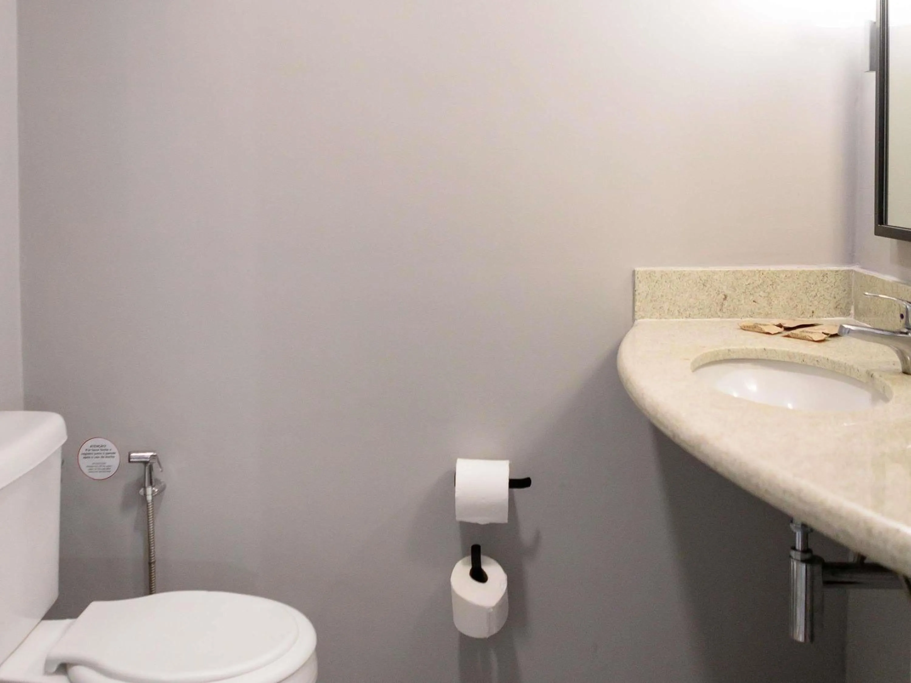 Bedroom in Ibis Belo Horizonte Savassi