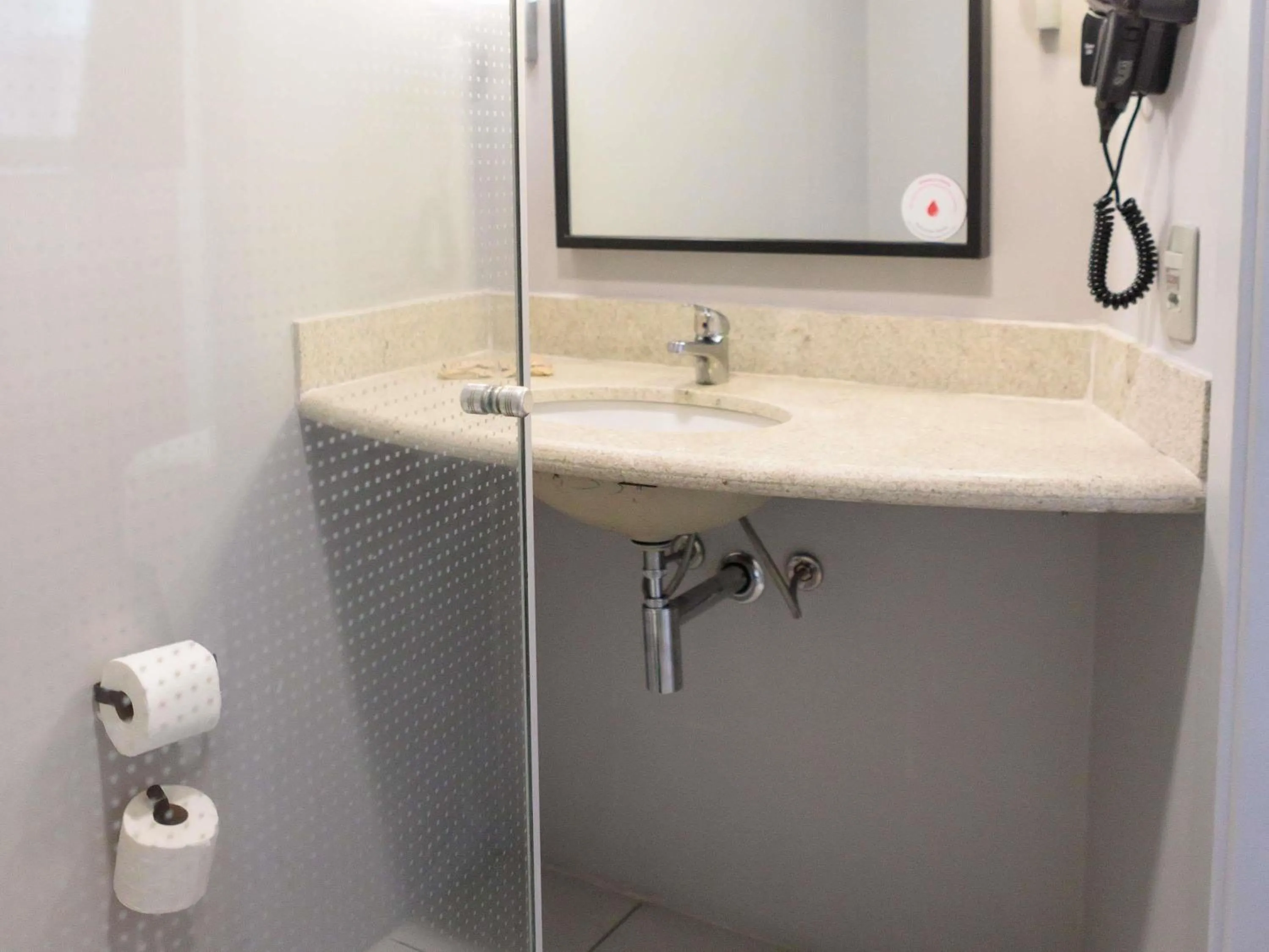 Bedroom in Ibis Belo Horizonte Savassi