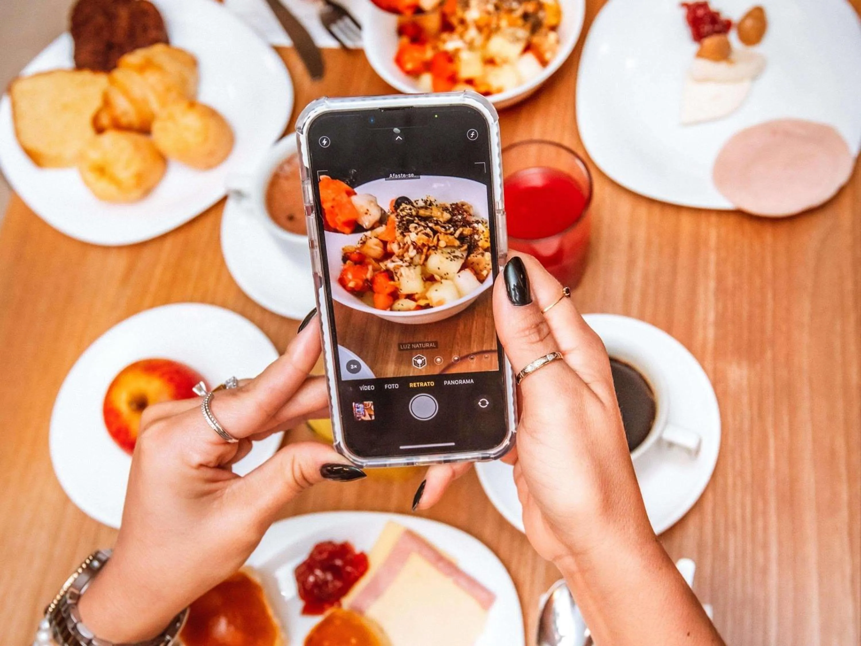 Restaurant/places to eat in Ibis Belo Horizonte Savassi