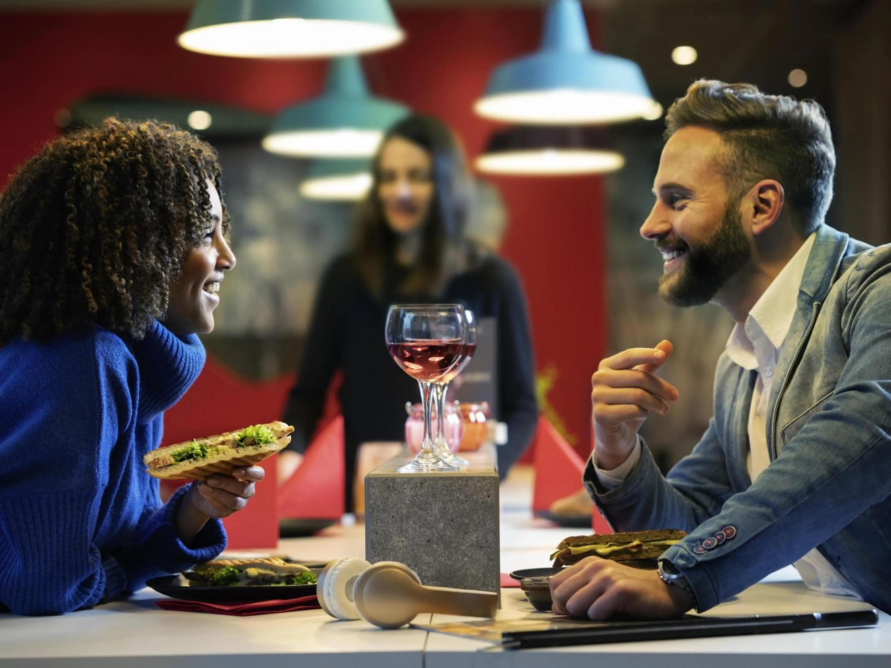 Lounge or bar in ibis Ribeirao Preto Shopping