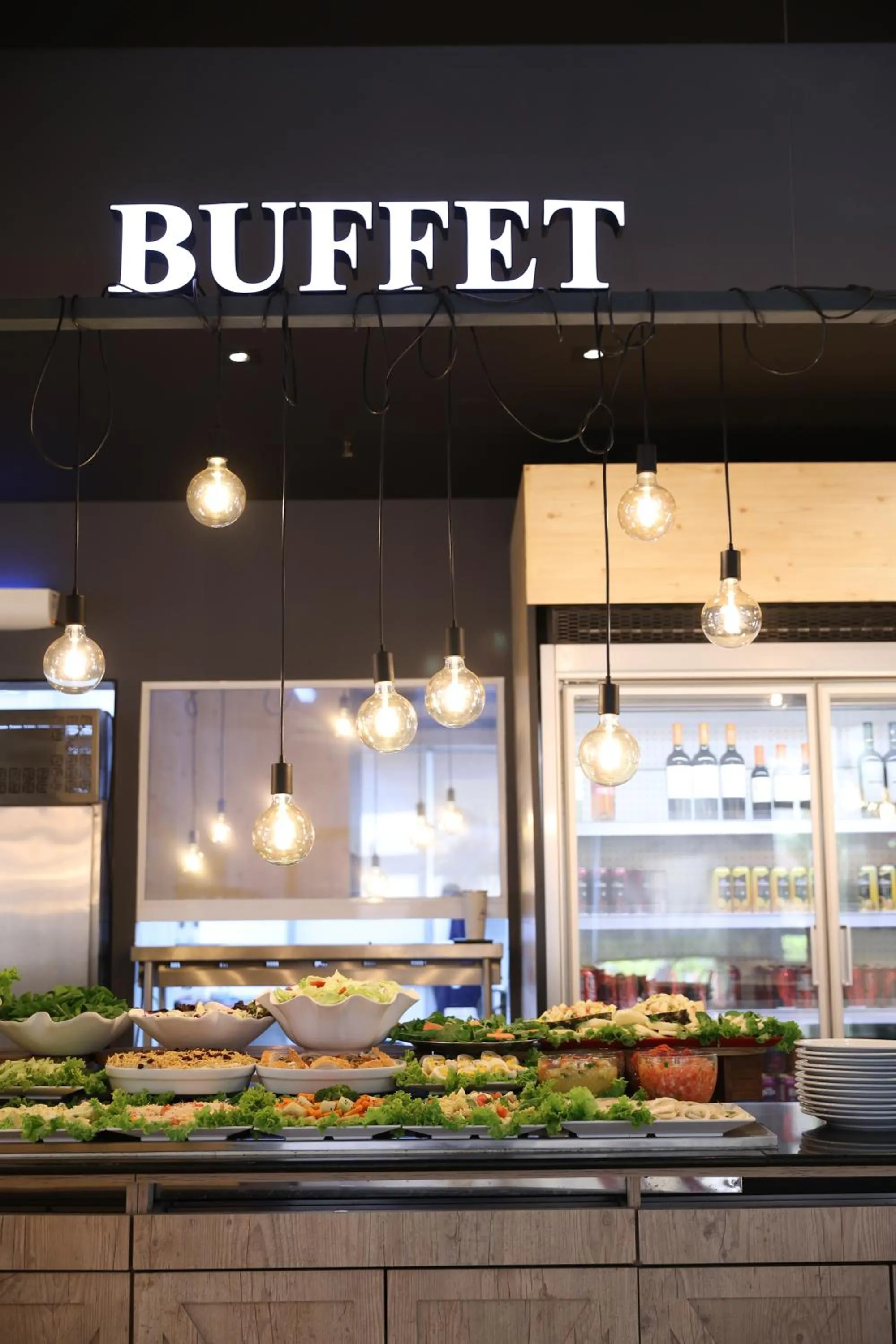 Restaurant/places to eat in ibis Ribeirao Preto Shopping