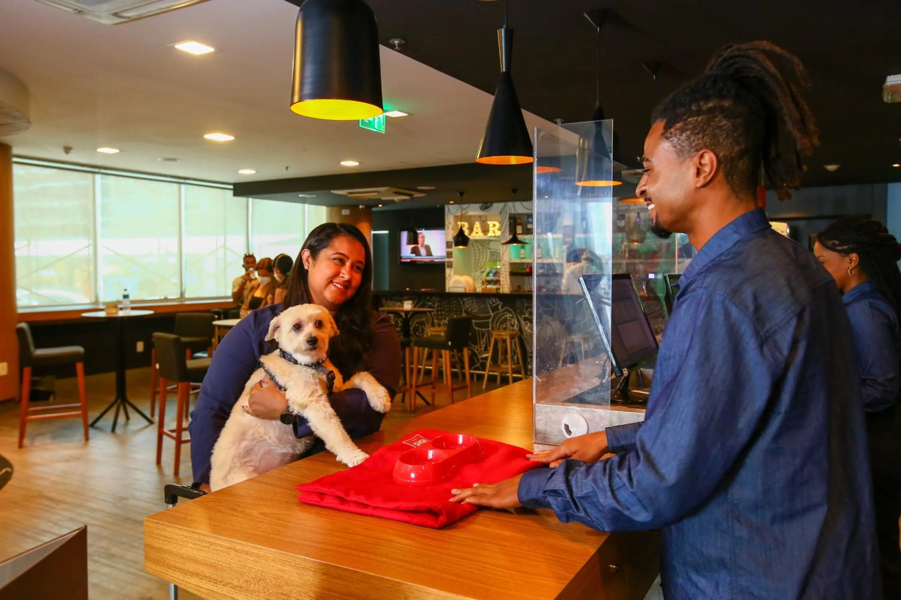 Staff in ibis Rio de Janeiro Santos Dumont