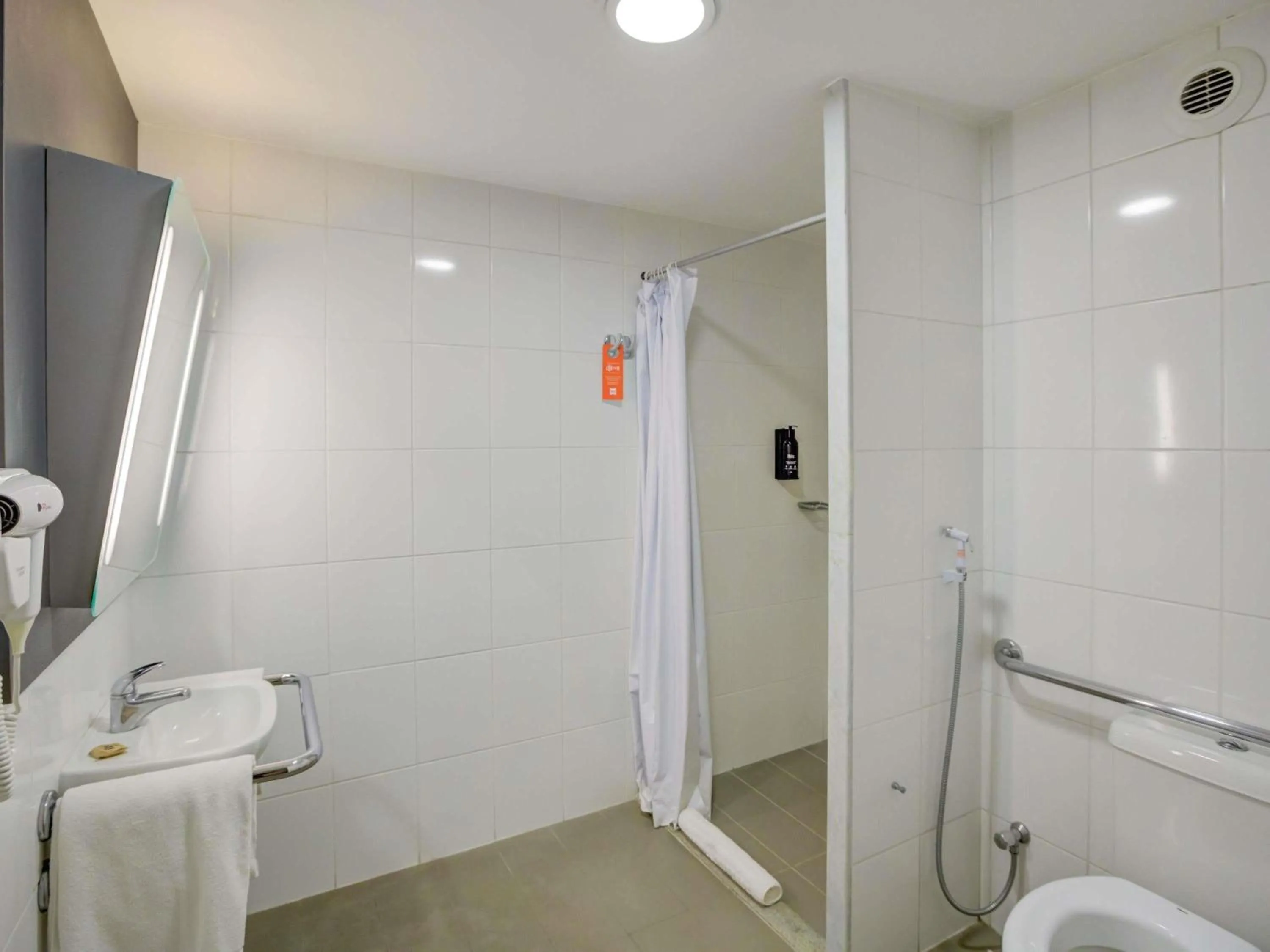 Bedroom in ibis Rio de Janeiro Santos Dumont