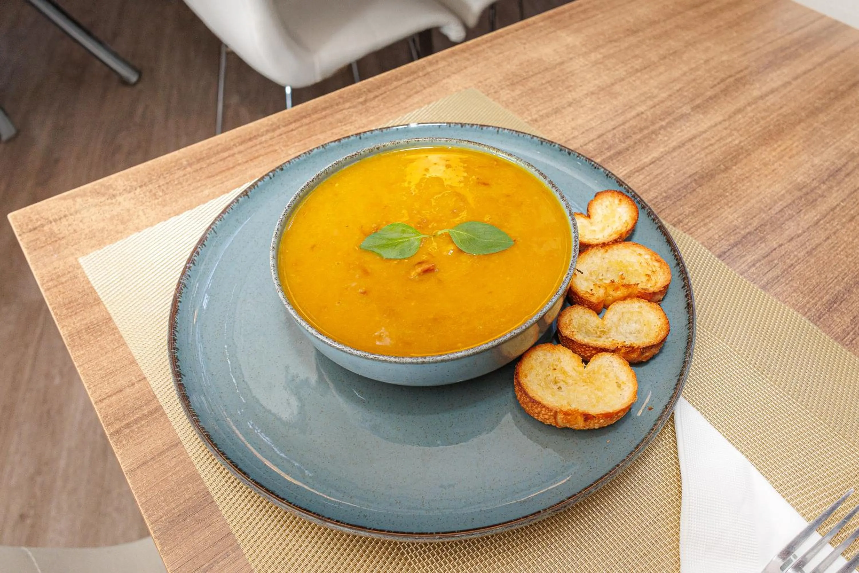 Lunch in Ibis Maringa