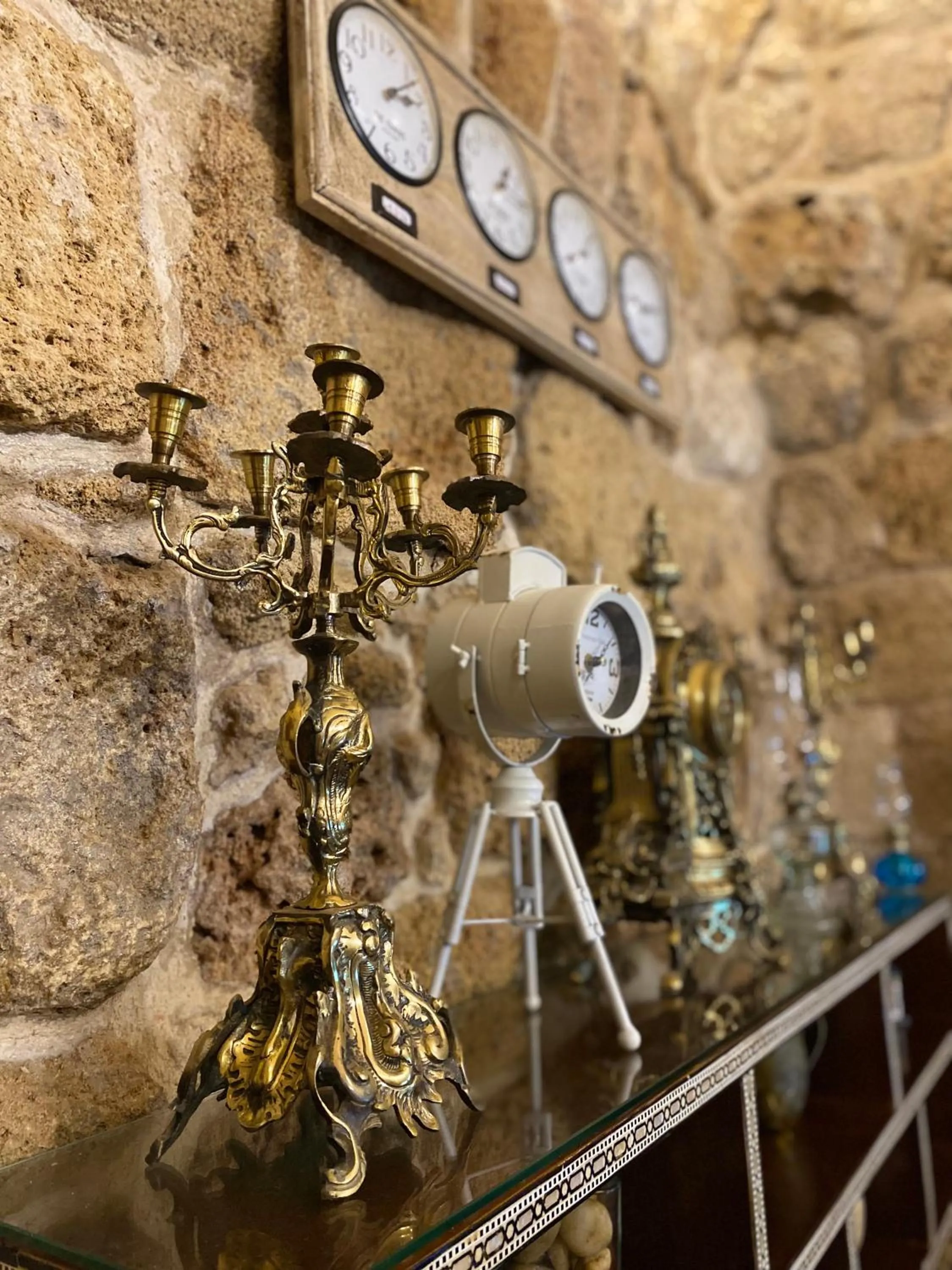 Property building in Bab al-sham funduk