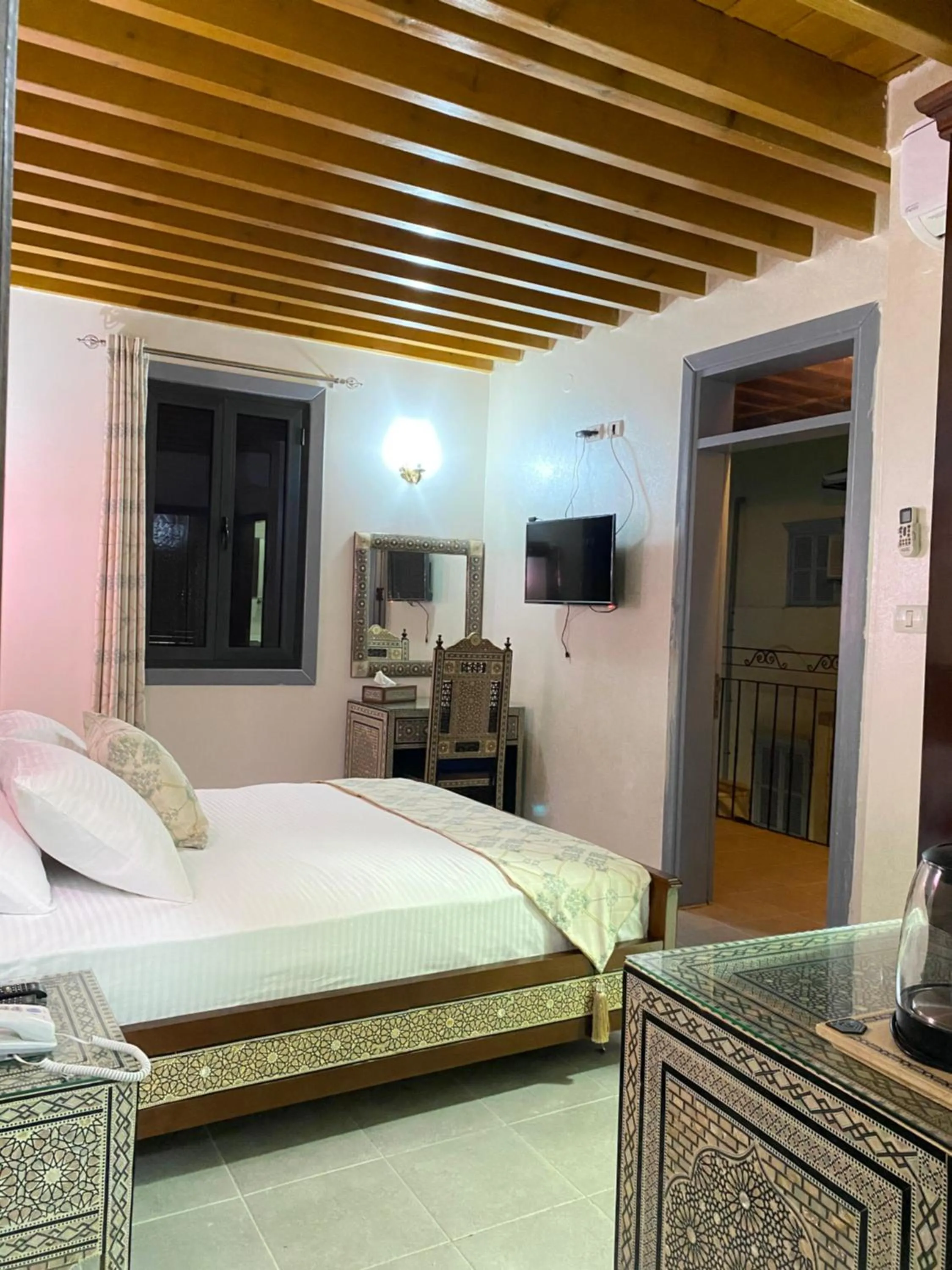 Bed in Bab al-sham funduk