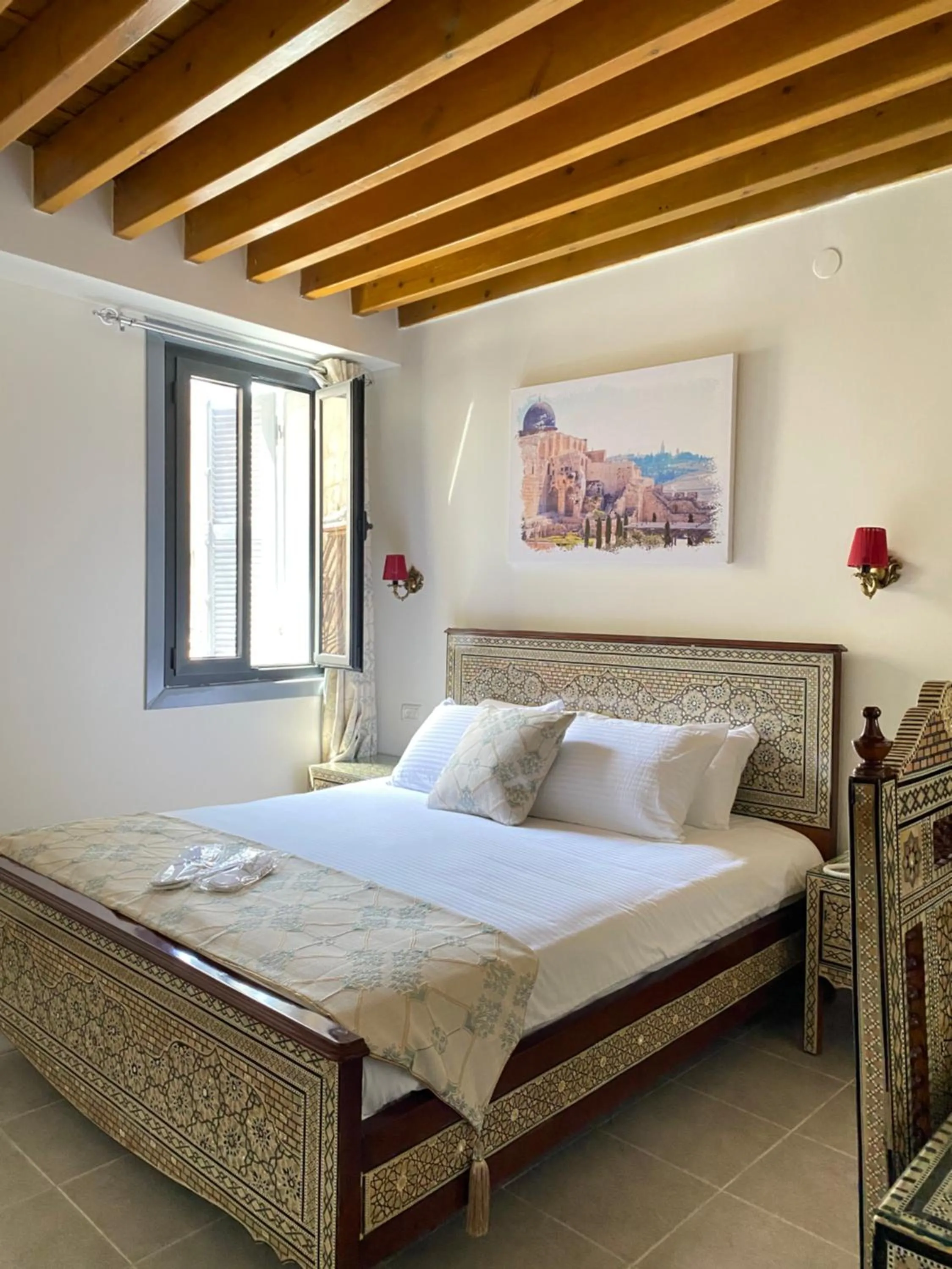 Bed in Bab al-sham funduk