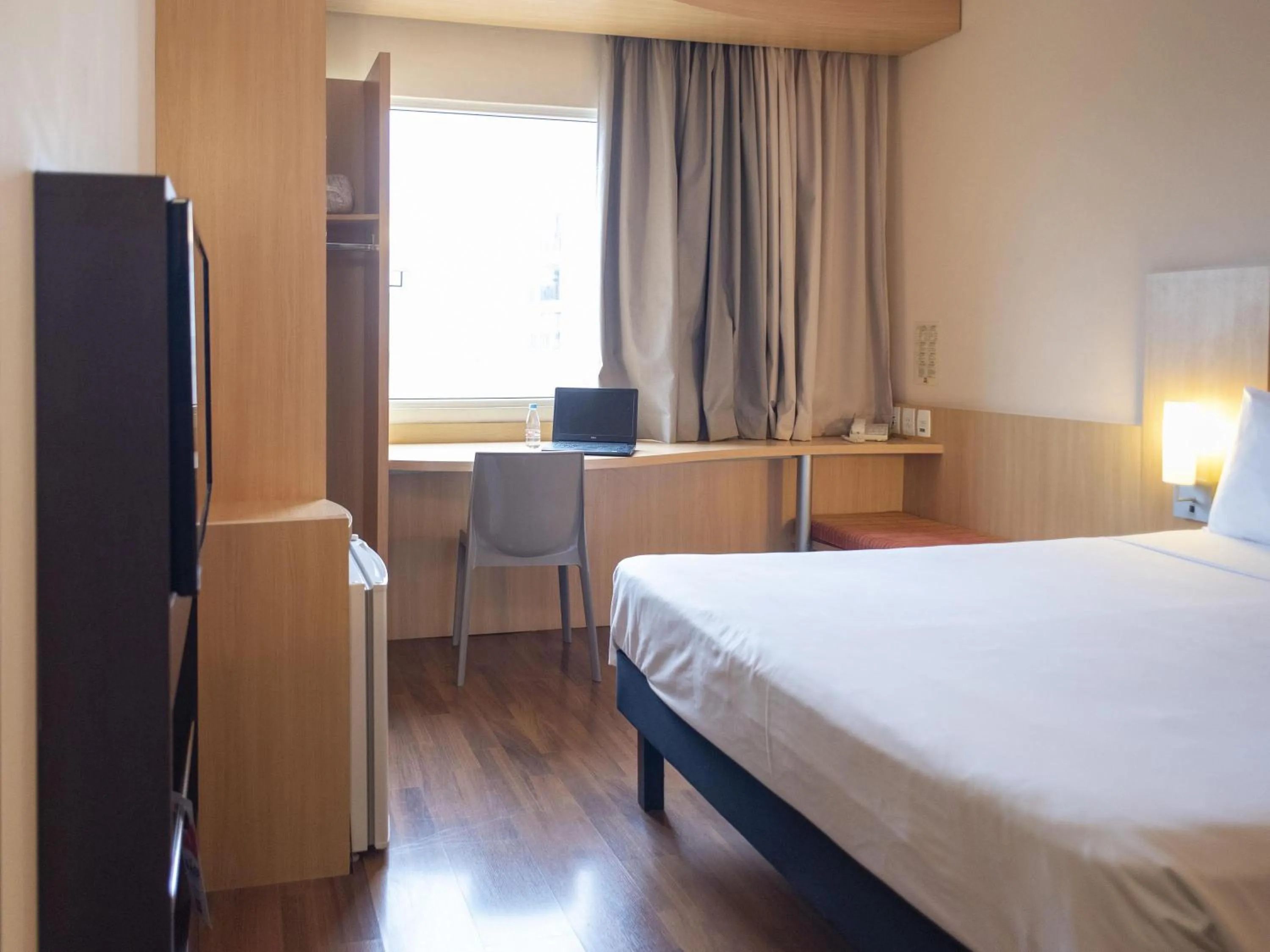 Bedroom, Bed in ibis Sao Paulo Barra Funda