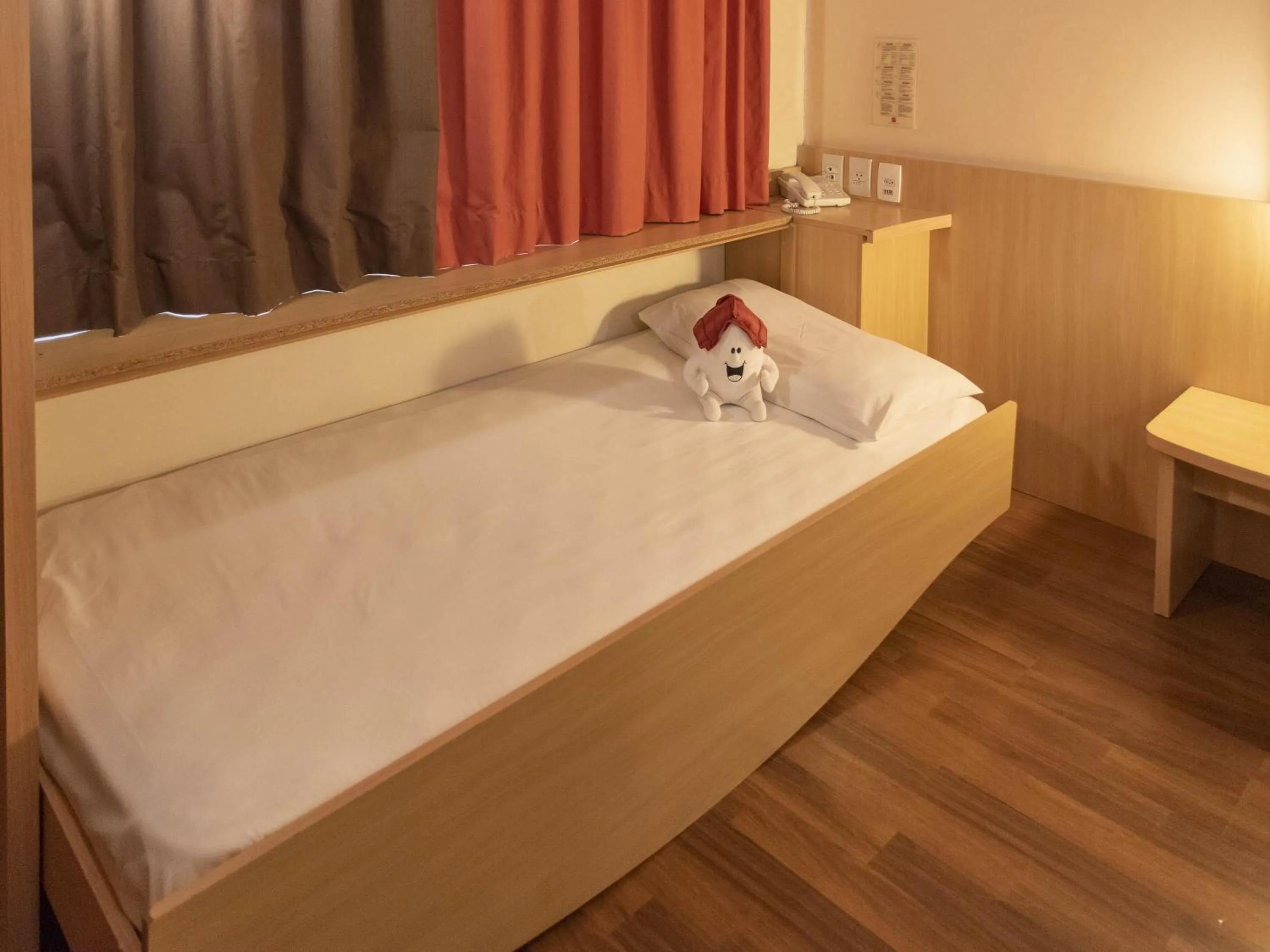 Bedroom, Bed in ibis Sao Paulo Barra Funda